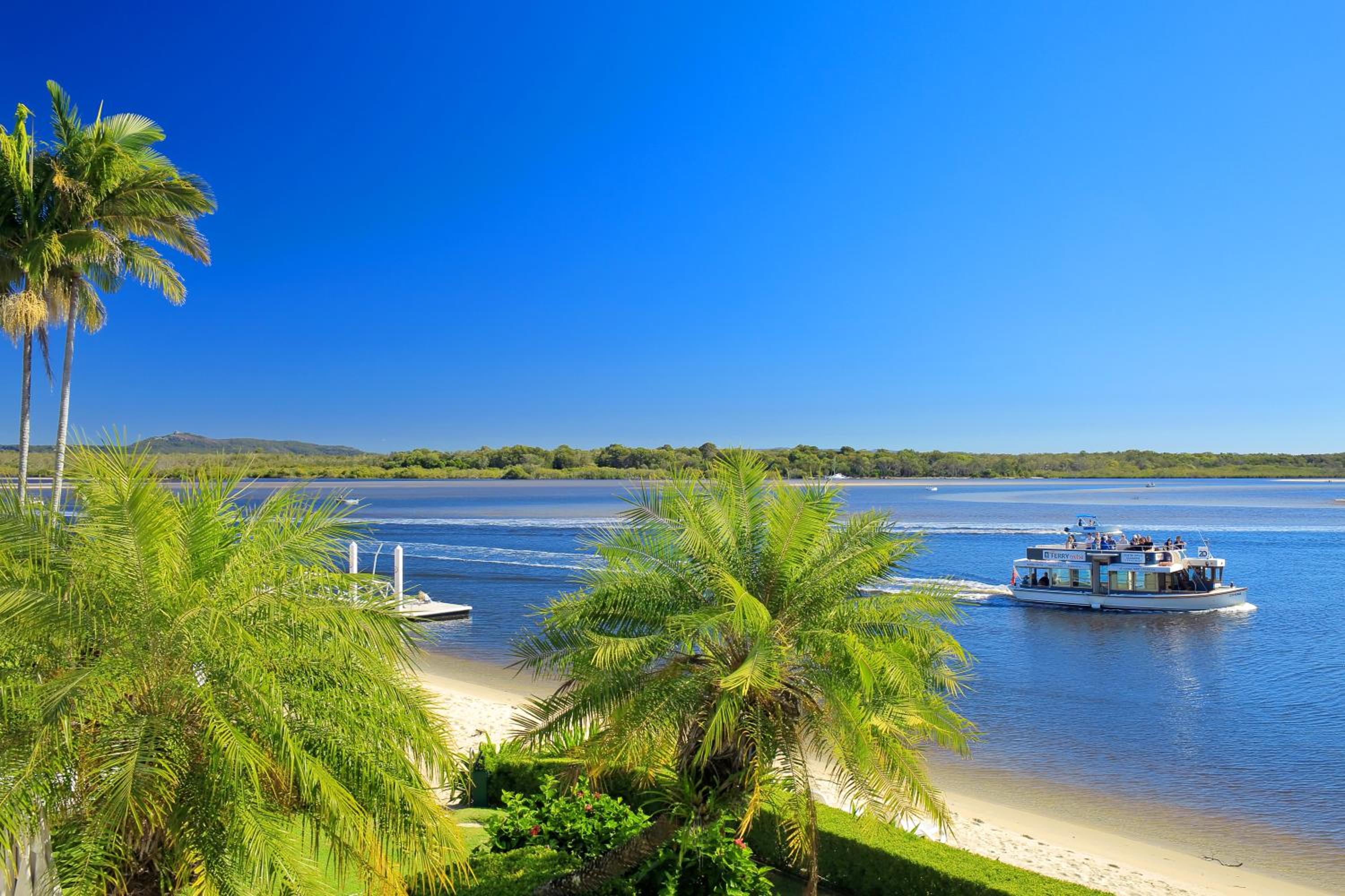 Noosa Quays Waterfront Accomodation