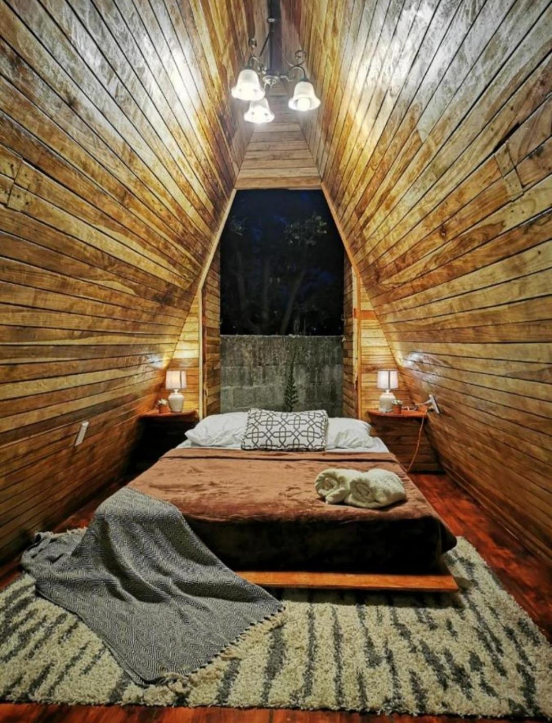 Airport Traveler's home.