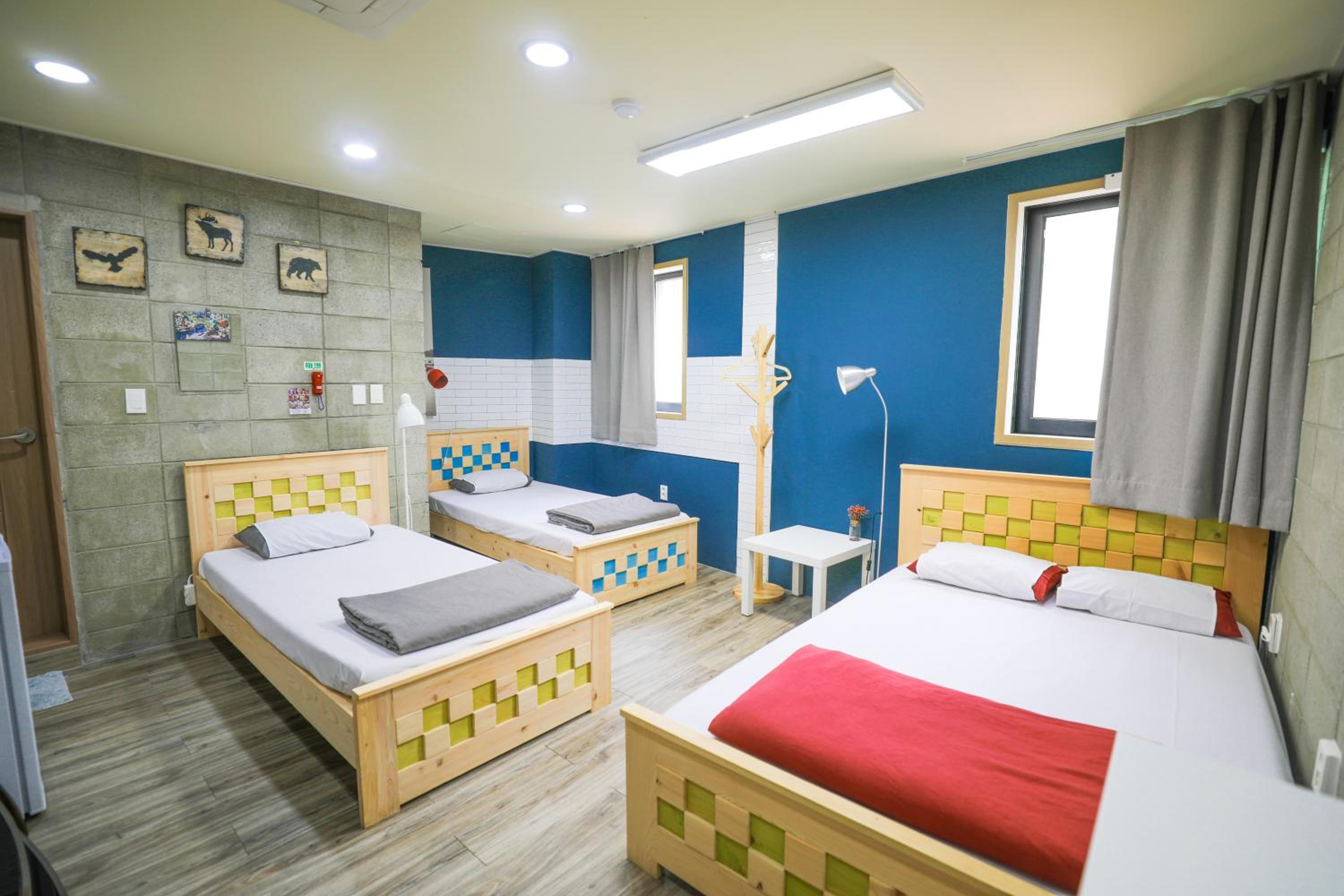 Midtown Hostel 20