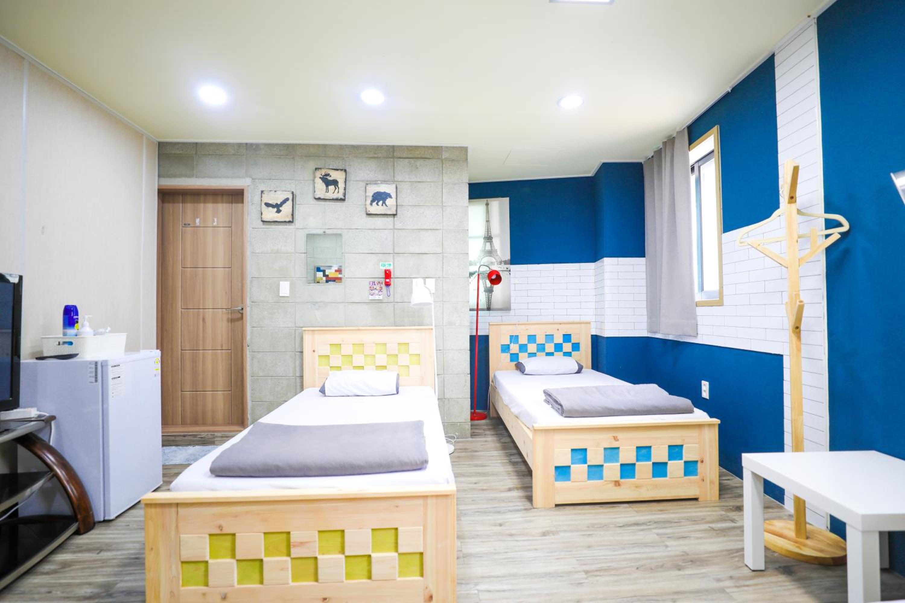 Midtown Hostel 20