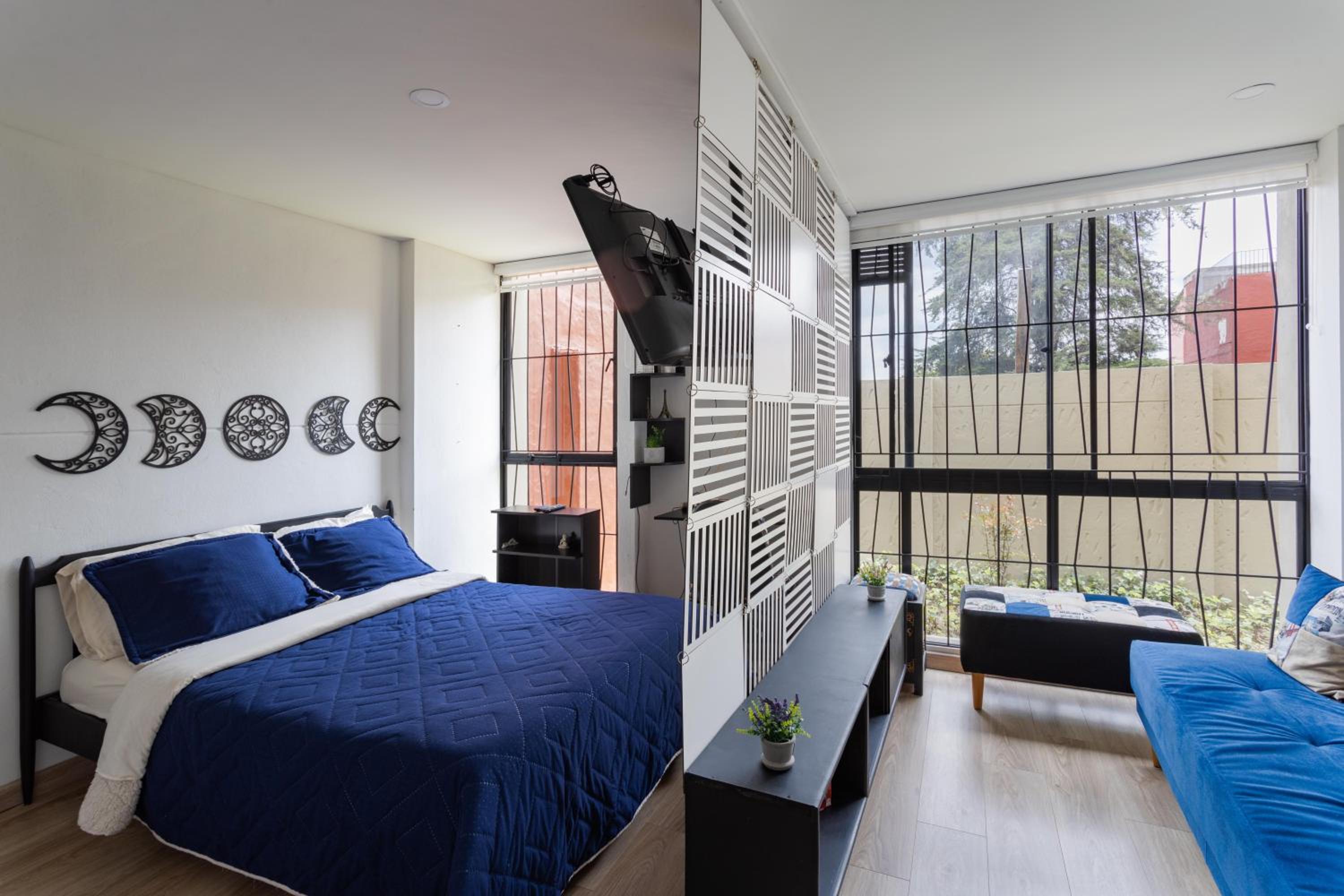 hotel room