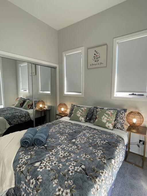 Brand new 5 star category home at RedHead beach