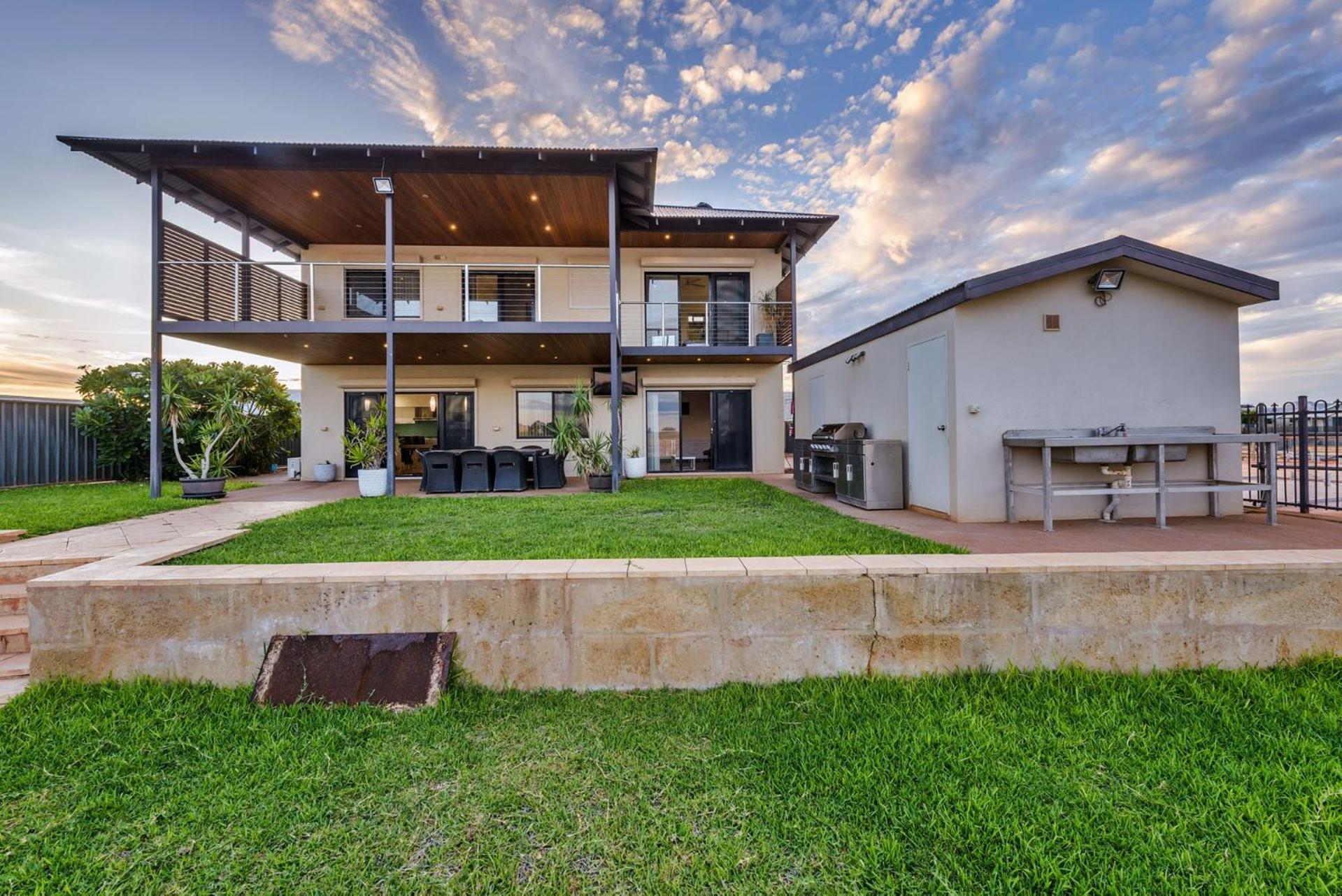 34 Gnulli Court