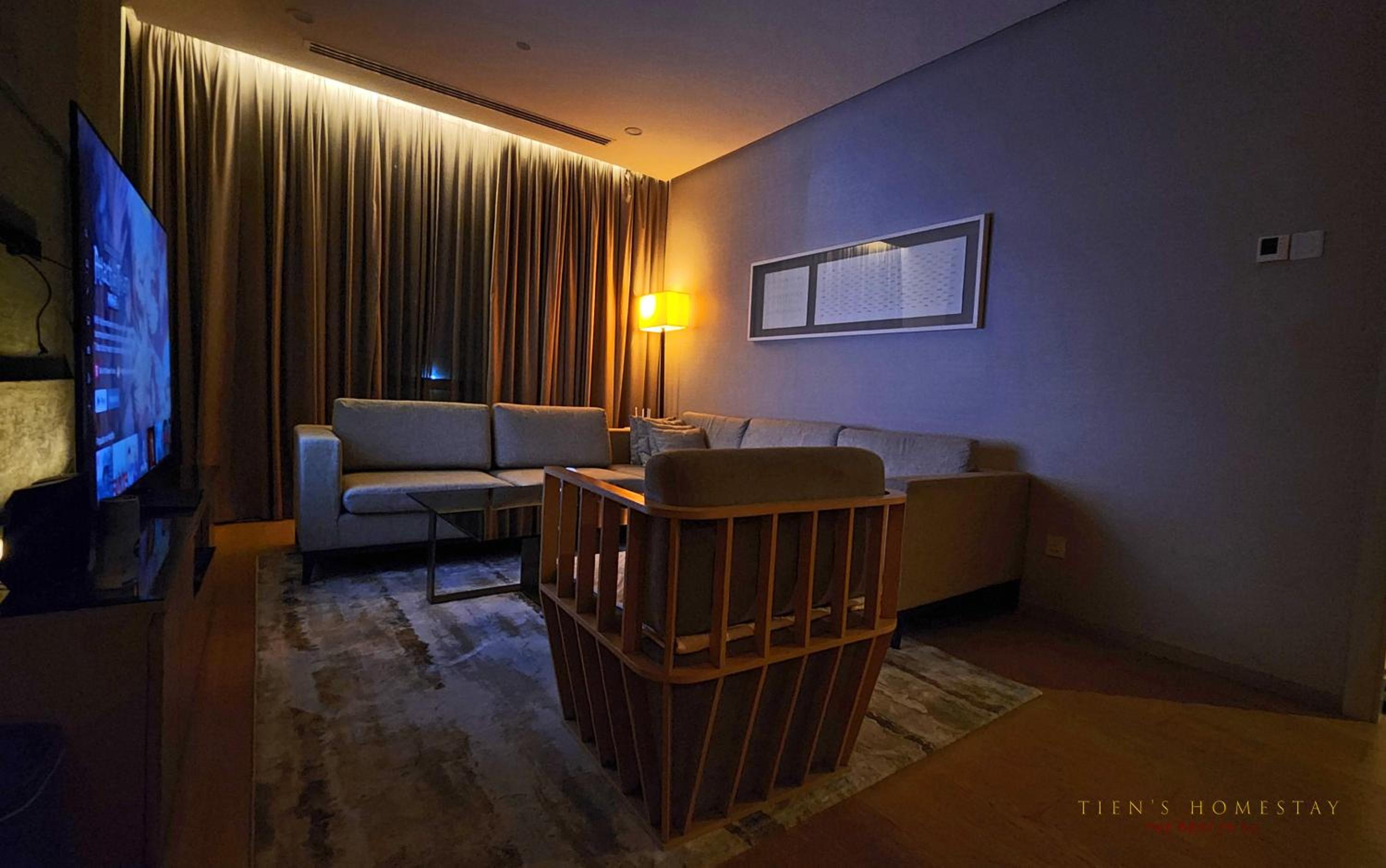 Luxurious stay in 188 Fraser Residence Suite