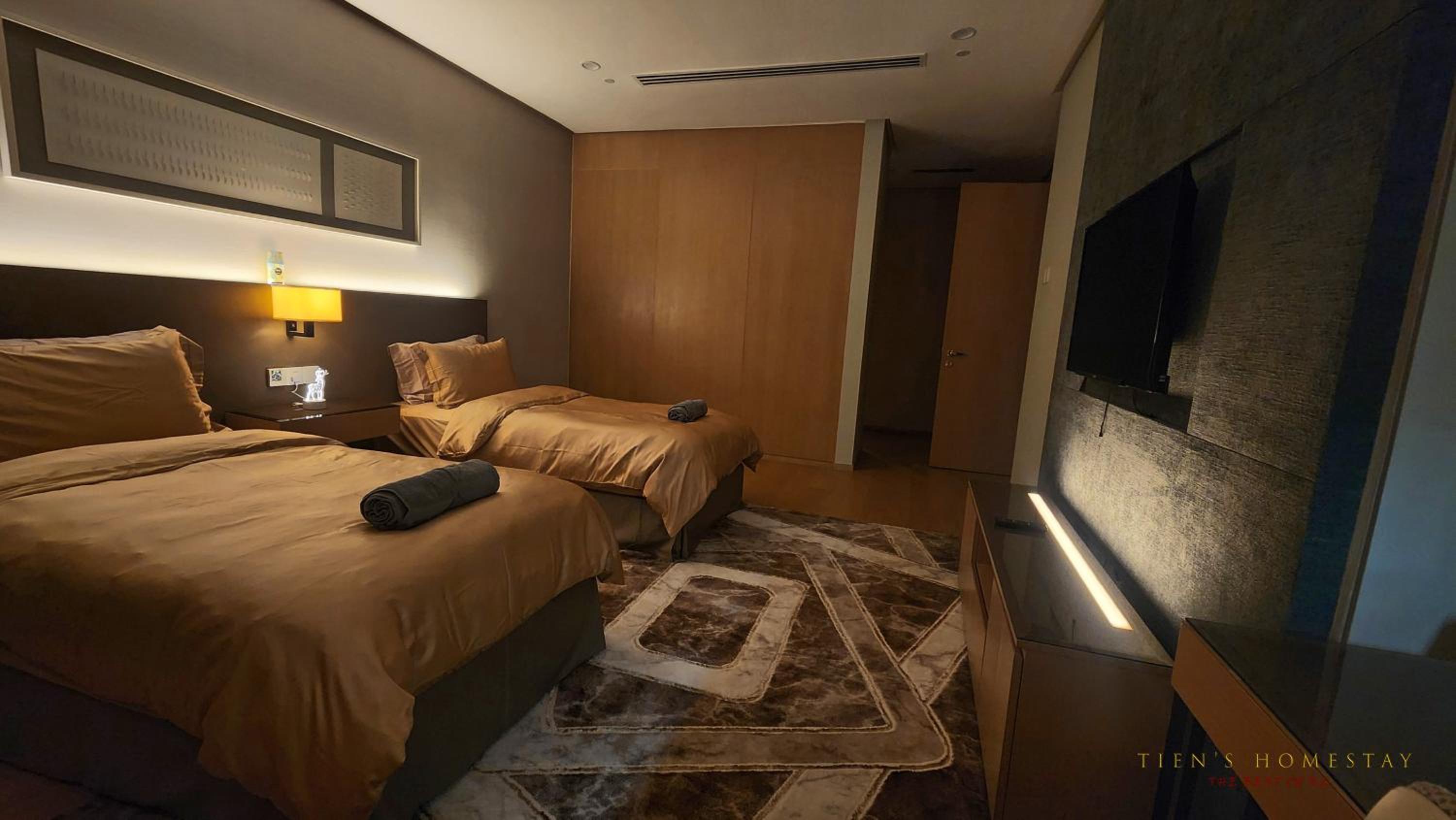 Luxurious stay in 188 Fraser Residence Suite