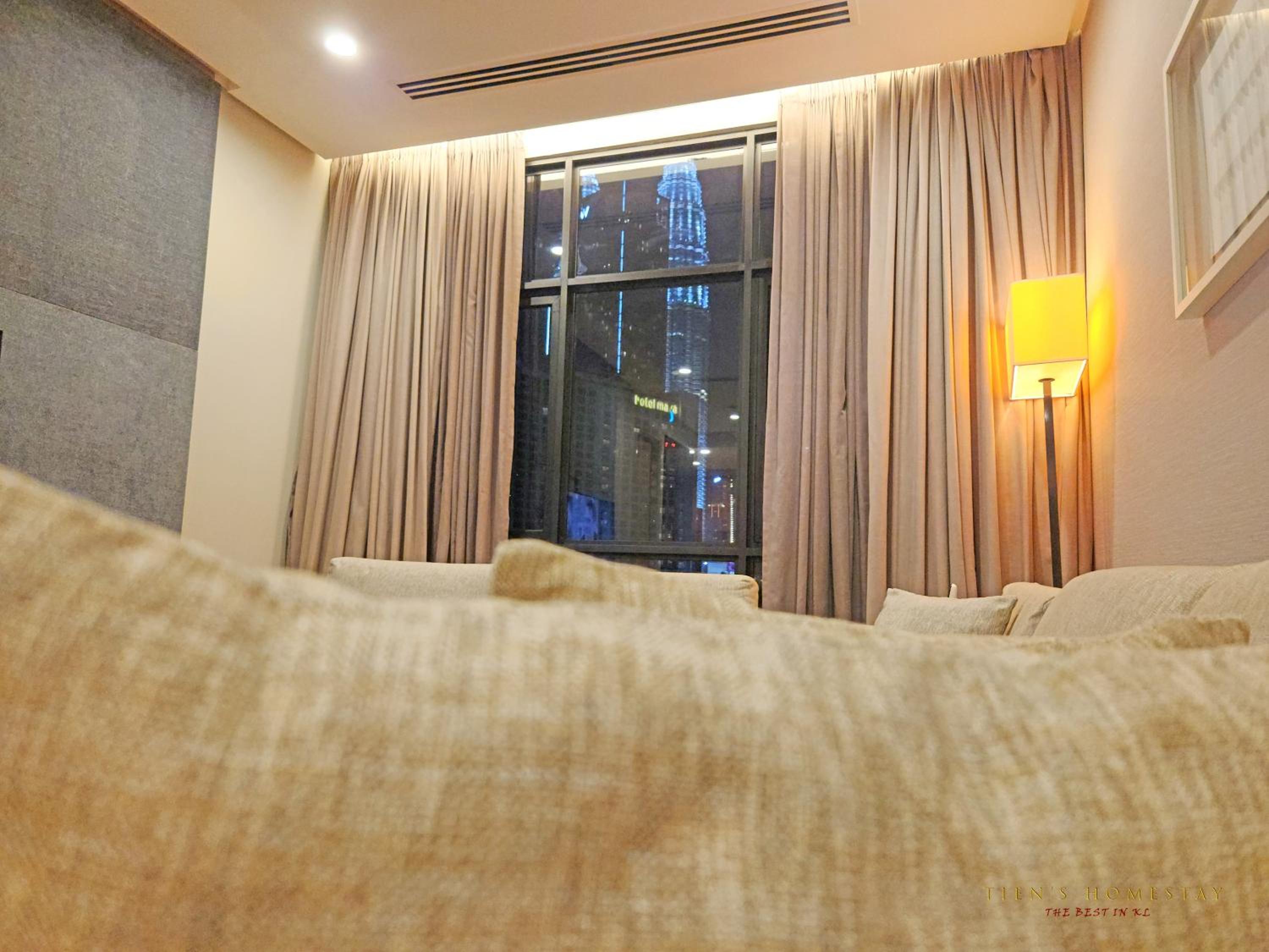 Luxurious stay in 188 Fraser Residence Suite