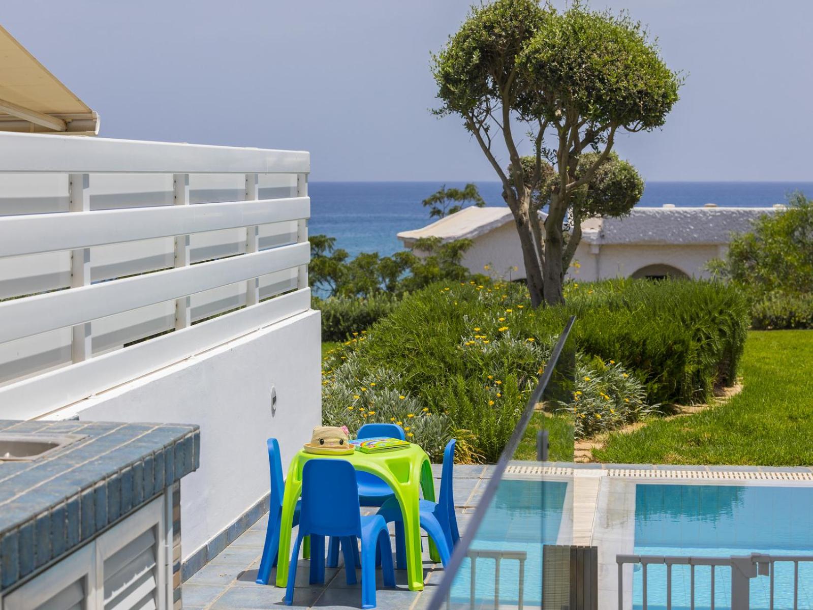 Protaras Seafront Villa Sirina Pearl