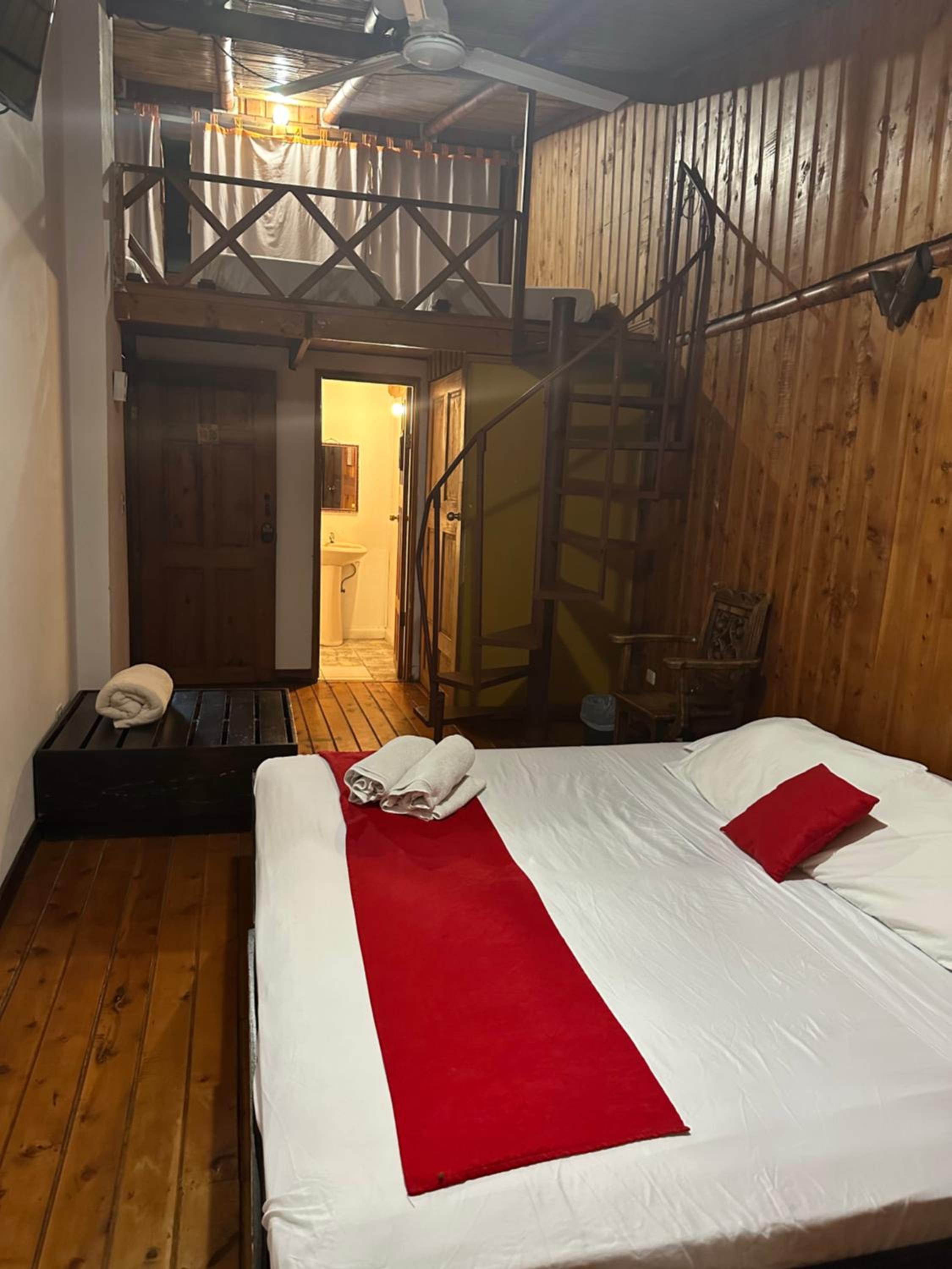 Hotel Pacande B&B