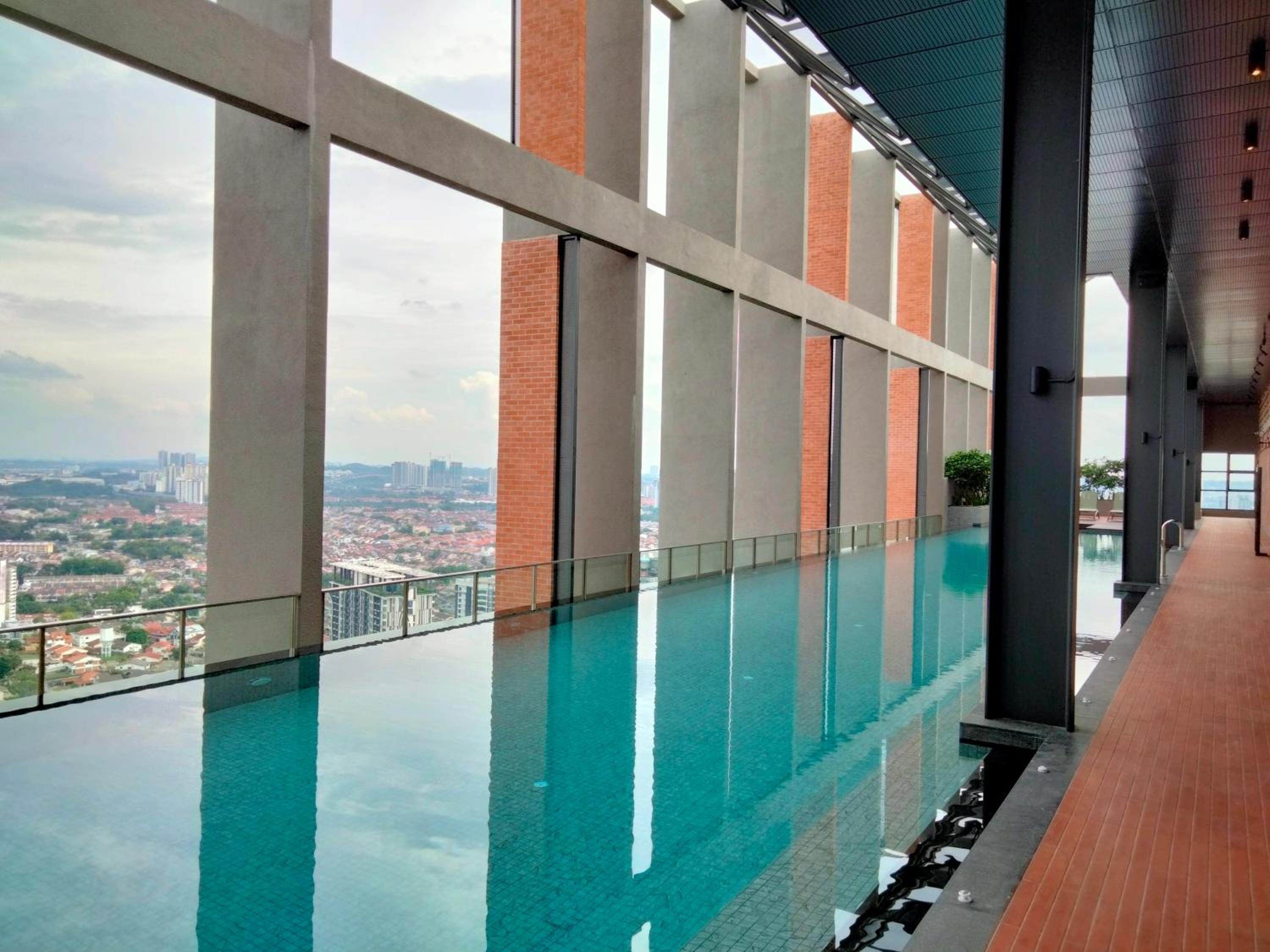 Millerz Square 2Br 4pax MidValley, Old Klang Road