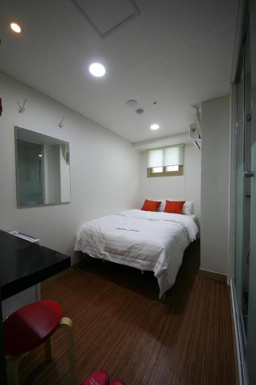 Star Guest House