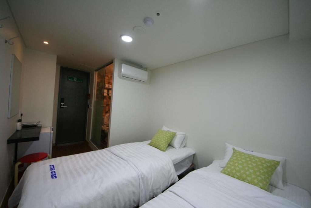 Star Guest House