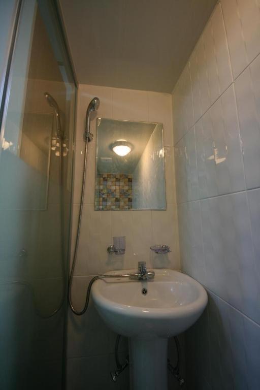 Star Guest House