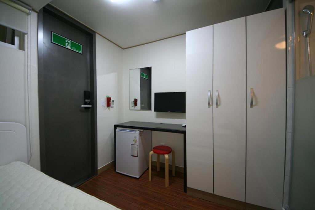 Star Guest House