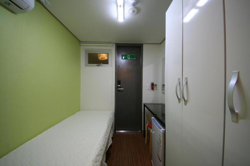 Star Guest House