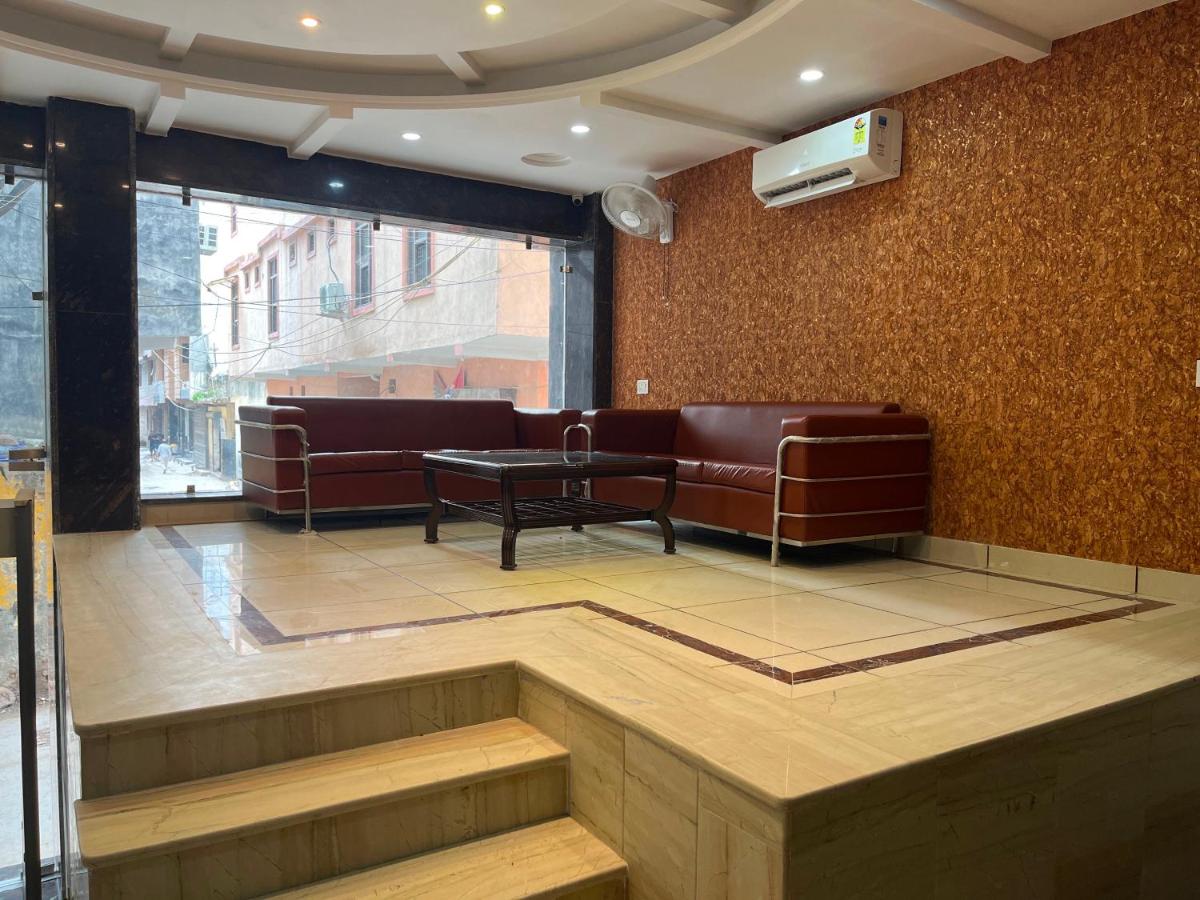 hotel reception