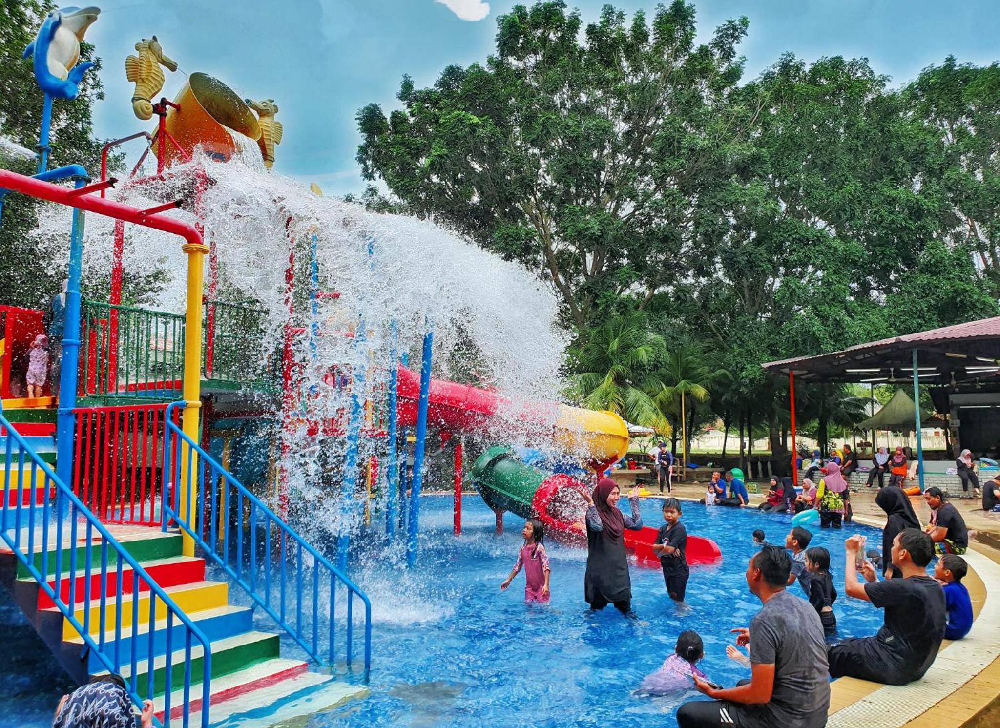 Wet Amusement Water Themepark Melaka Family Suite By YGM photo 7