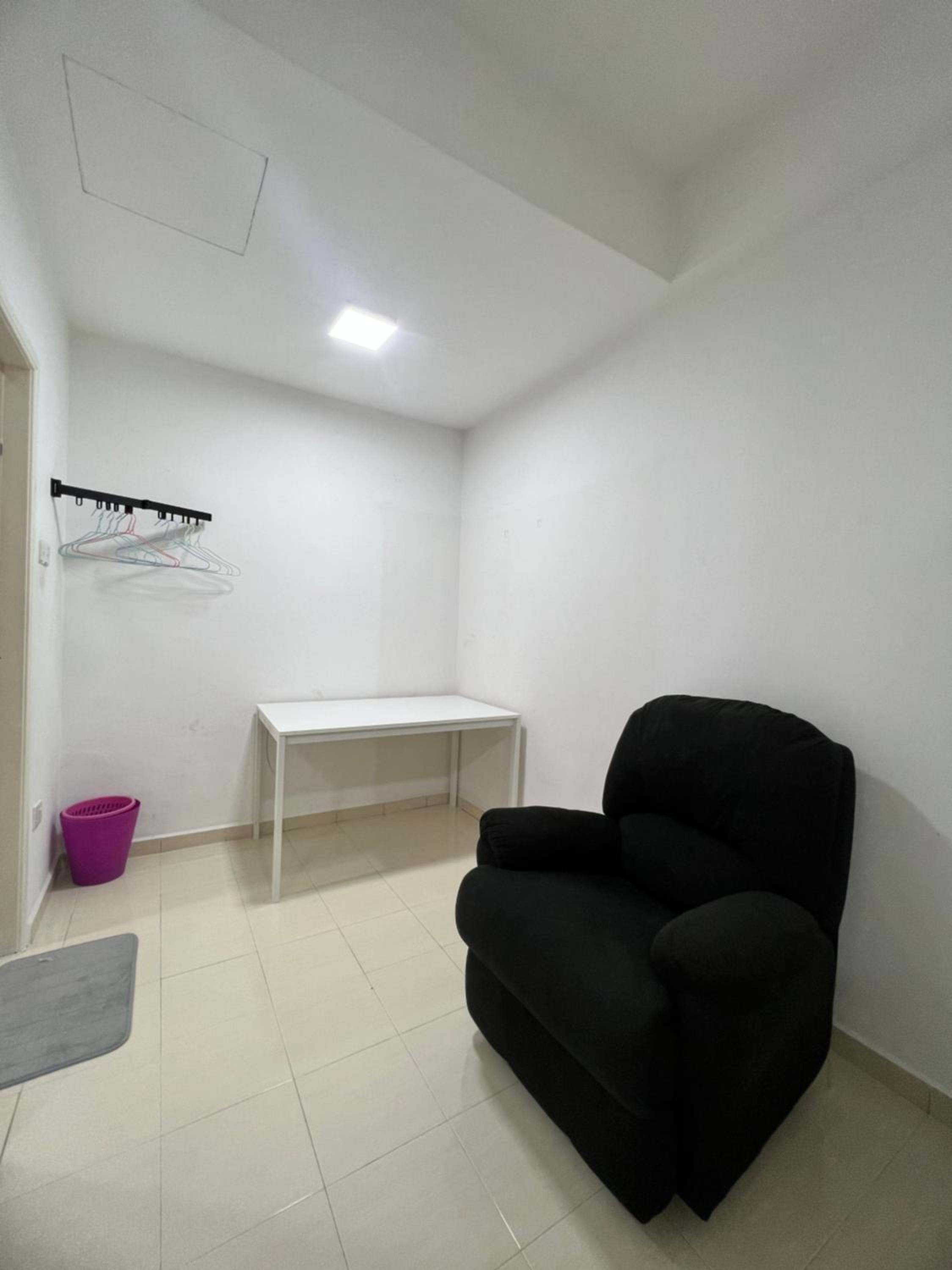 Icon BM Vacation Home with Water Fountain and Barbeque Area by ZamanJa