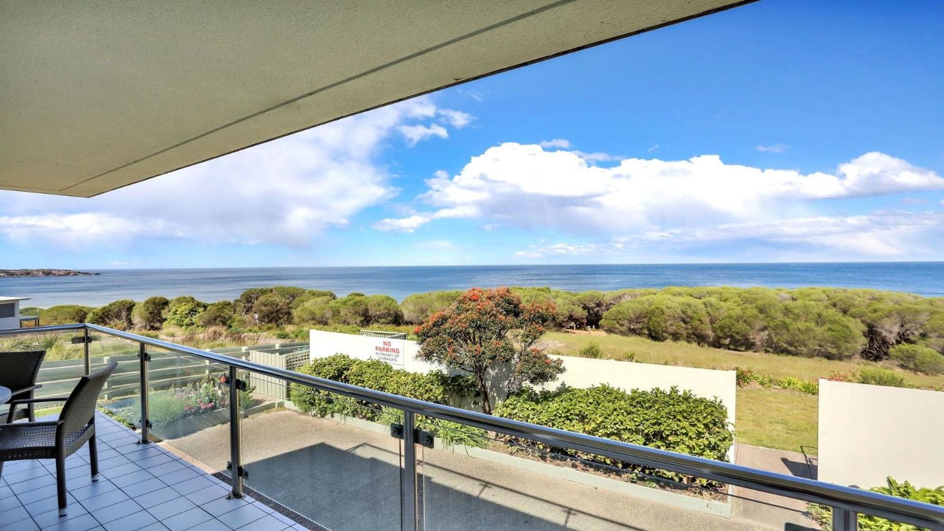 Unit 3 18 Surf Circle Tura Beach