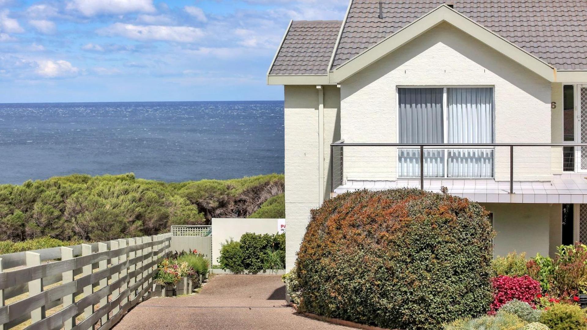 Unit 3 18 Surf Circle Tura Beach