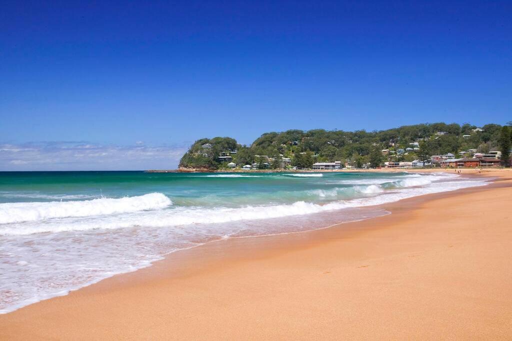 Avoca Beach Seabreeze at Saltwater