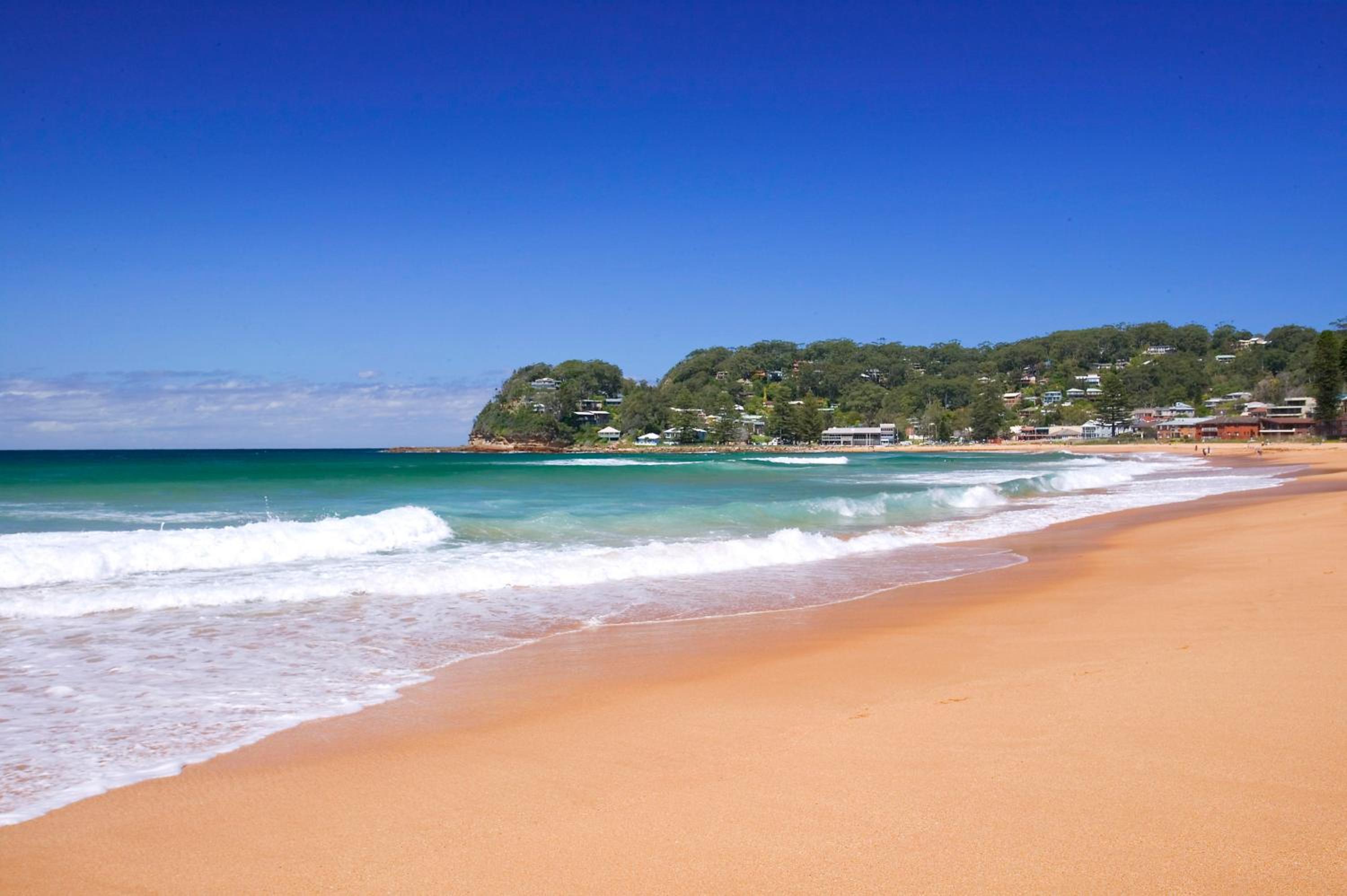 Avoca Beach Seabreeze at Saltwater