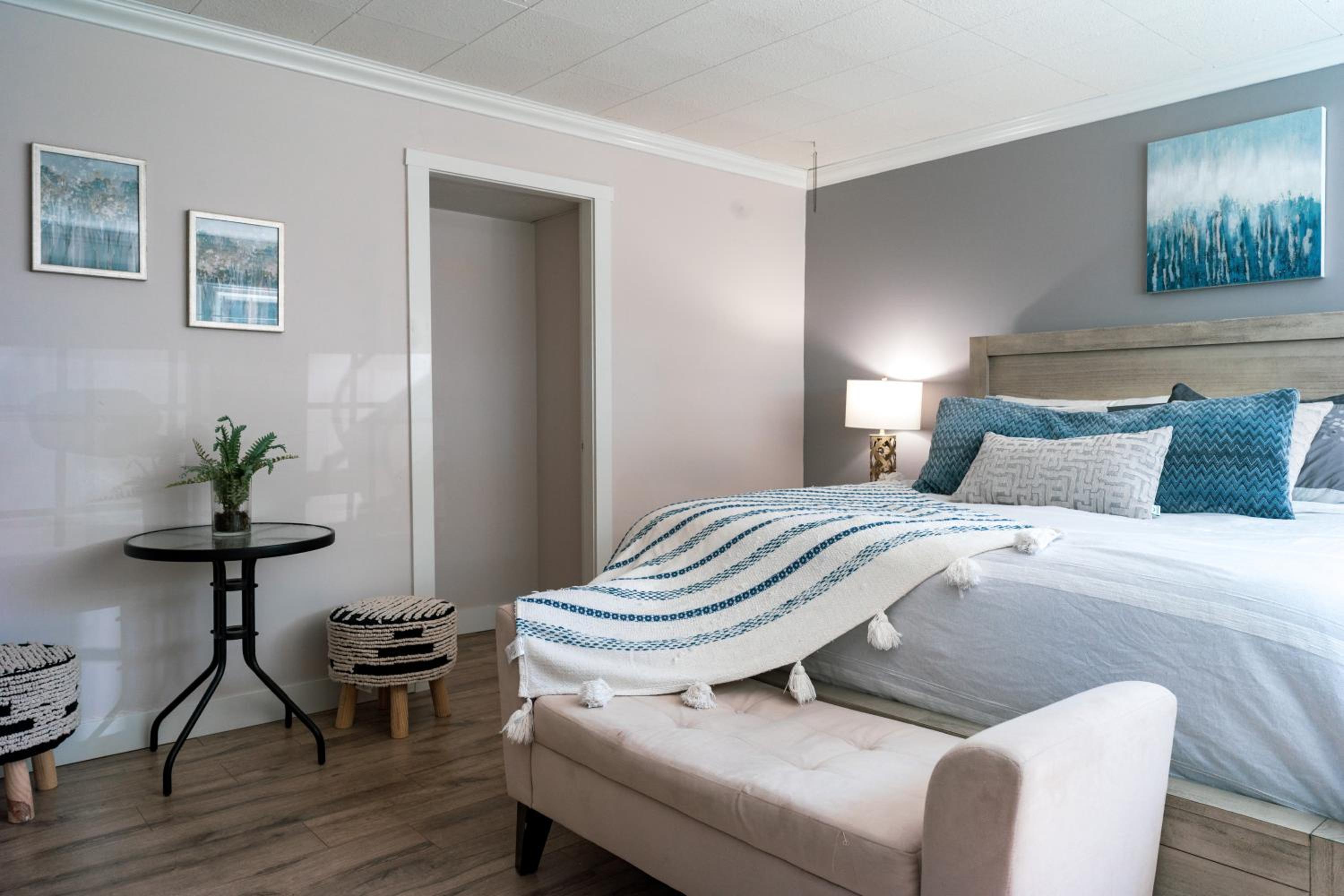 Cheerful home close to downtown Kelowna
