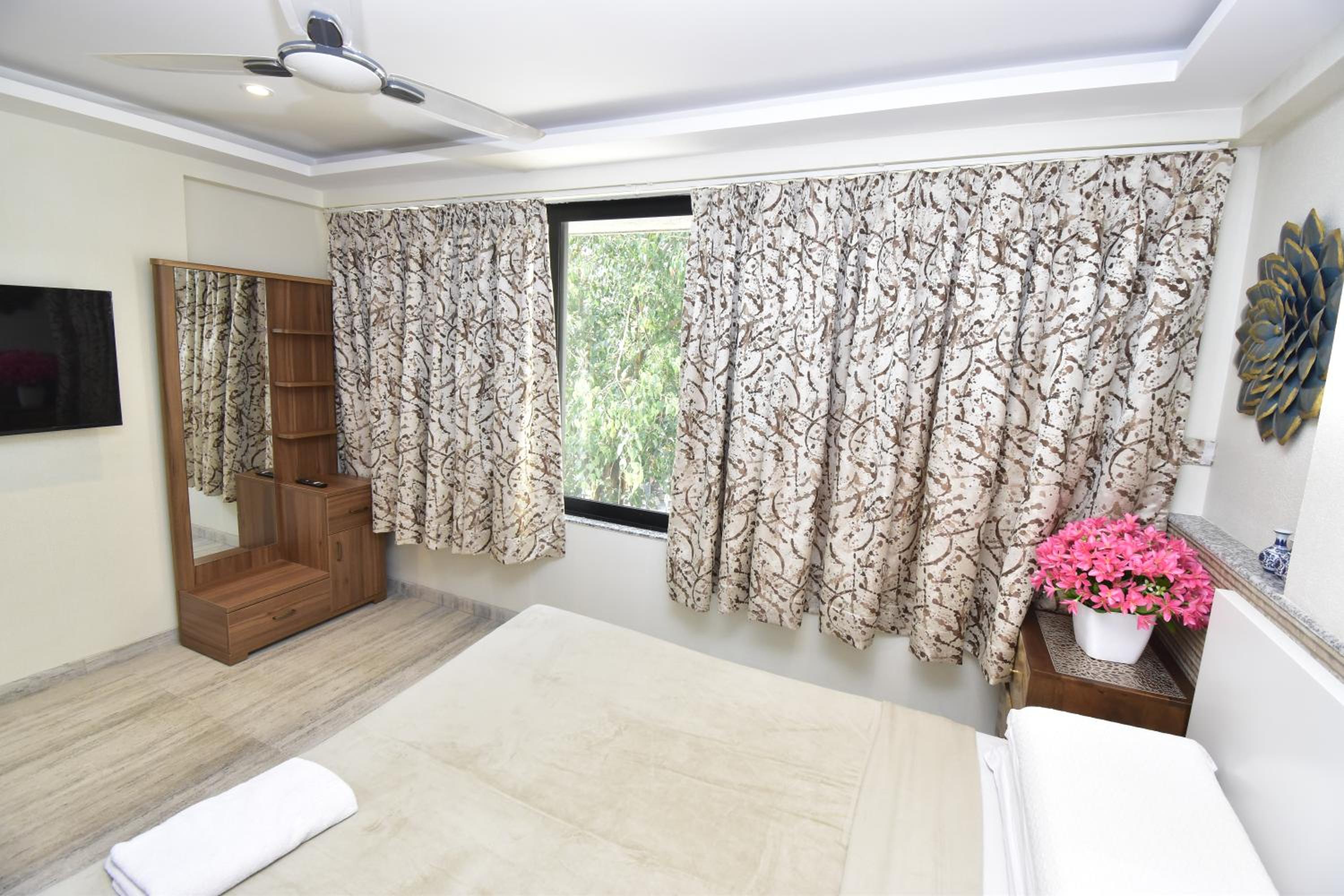 Sarkar Chambers
