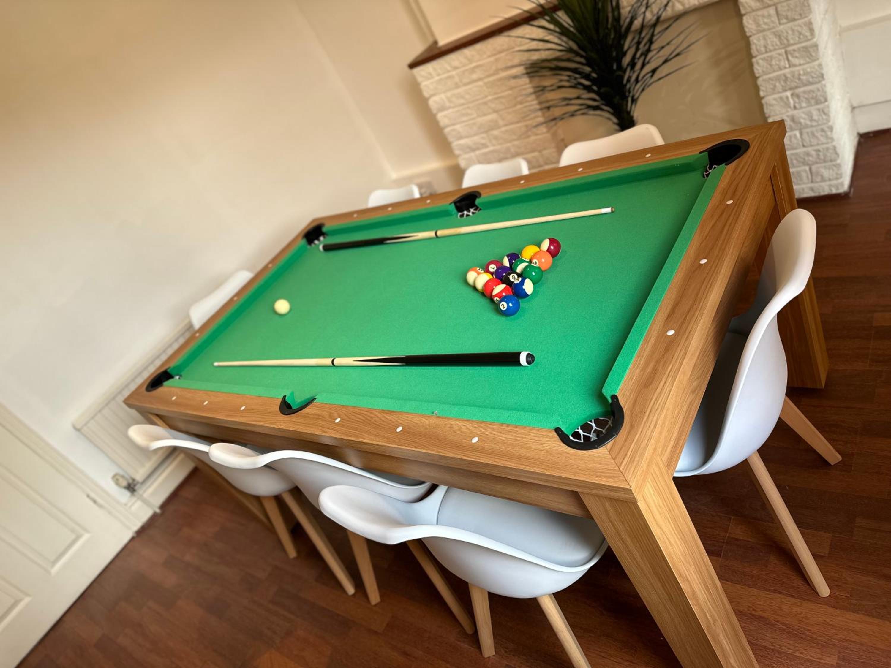 Large 3 bed - Pool Table - Xbox - Netflix