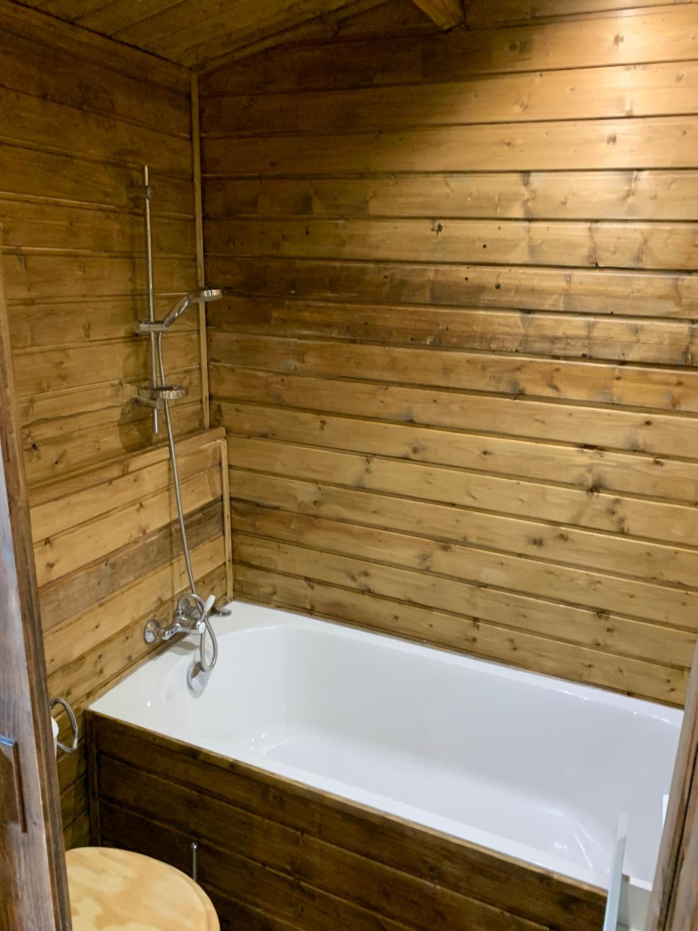 Gîtes les Chalets Vezzani Spa view 2