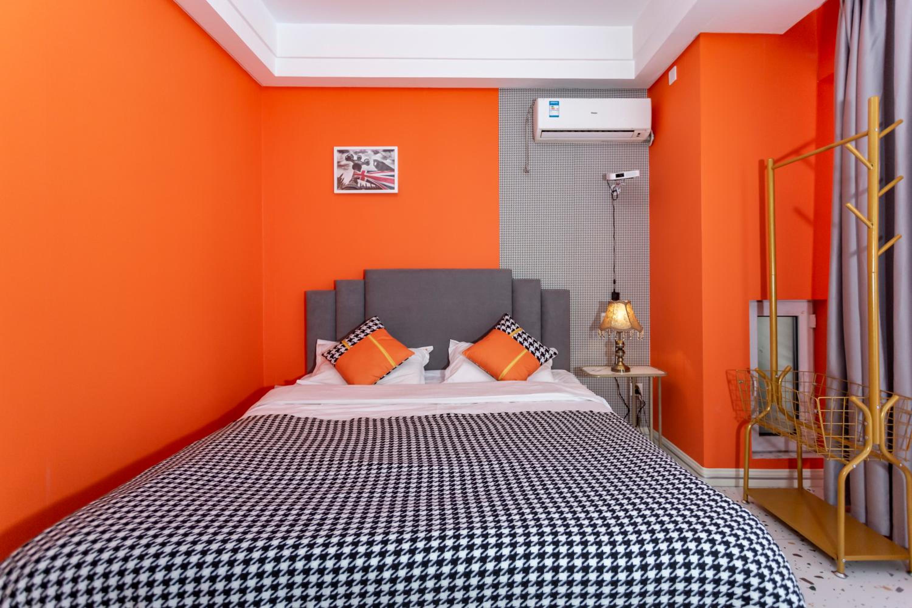 Dalian Hong Xi Yuan Apartment Wanda Plaza