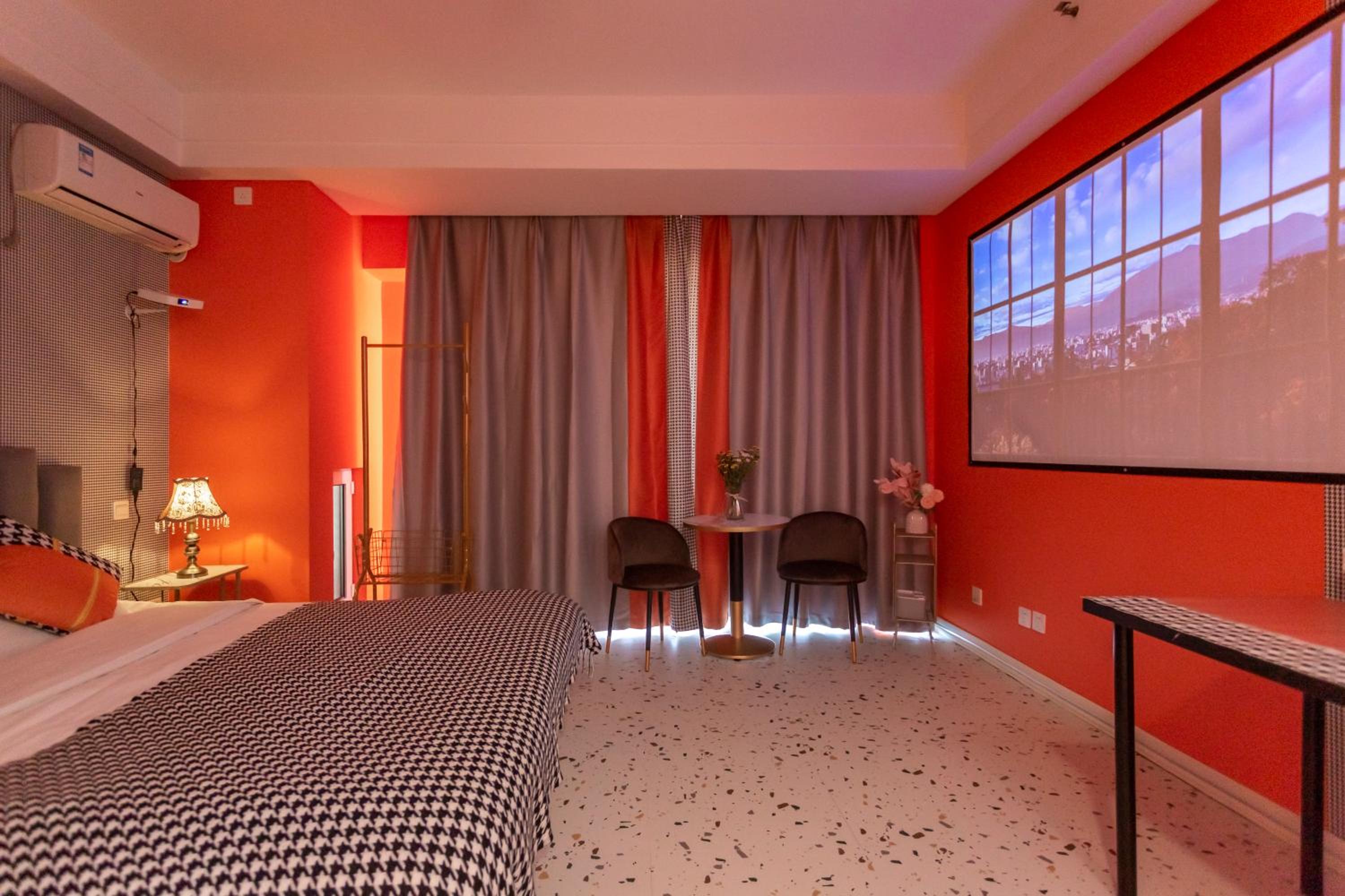 Dalian Hong Xi Yuan Apartment Wanda Plaza