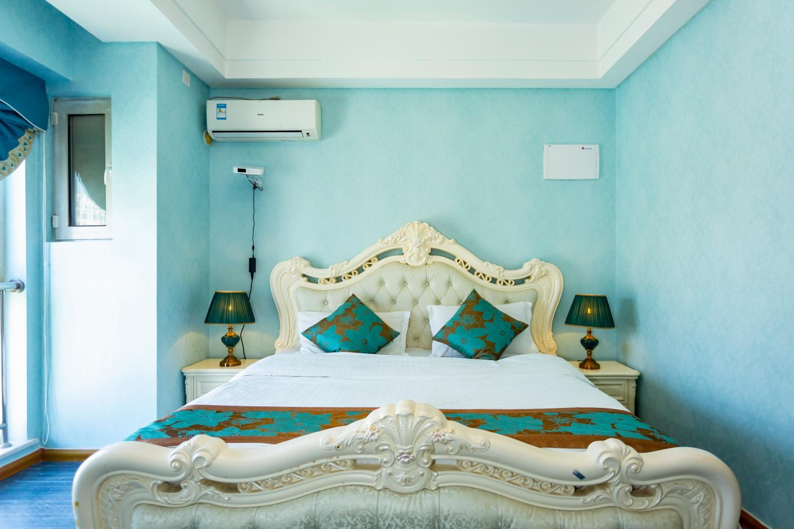 Dalian Hong Xi Yuan Apartment Wanda Plaza