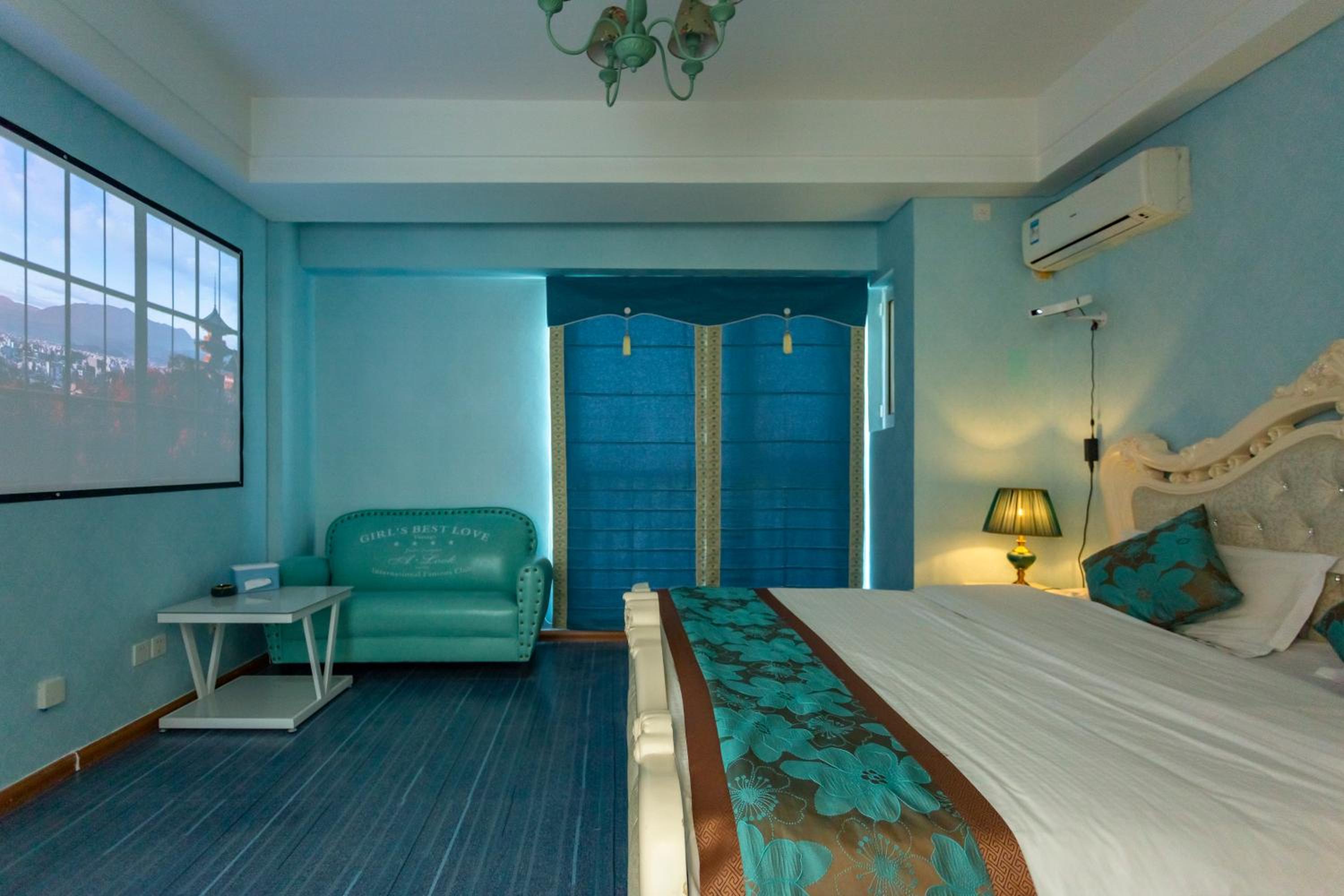 Dalian Hong Xi Yuan Apartment Wanda Plaza