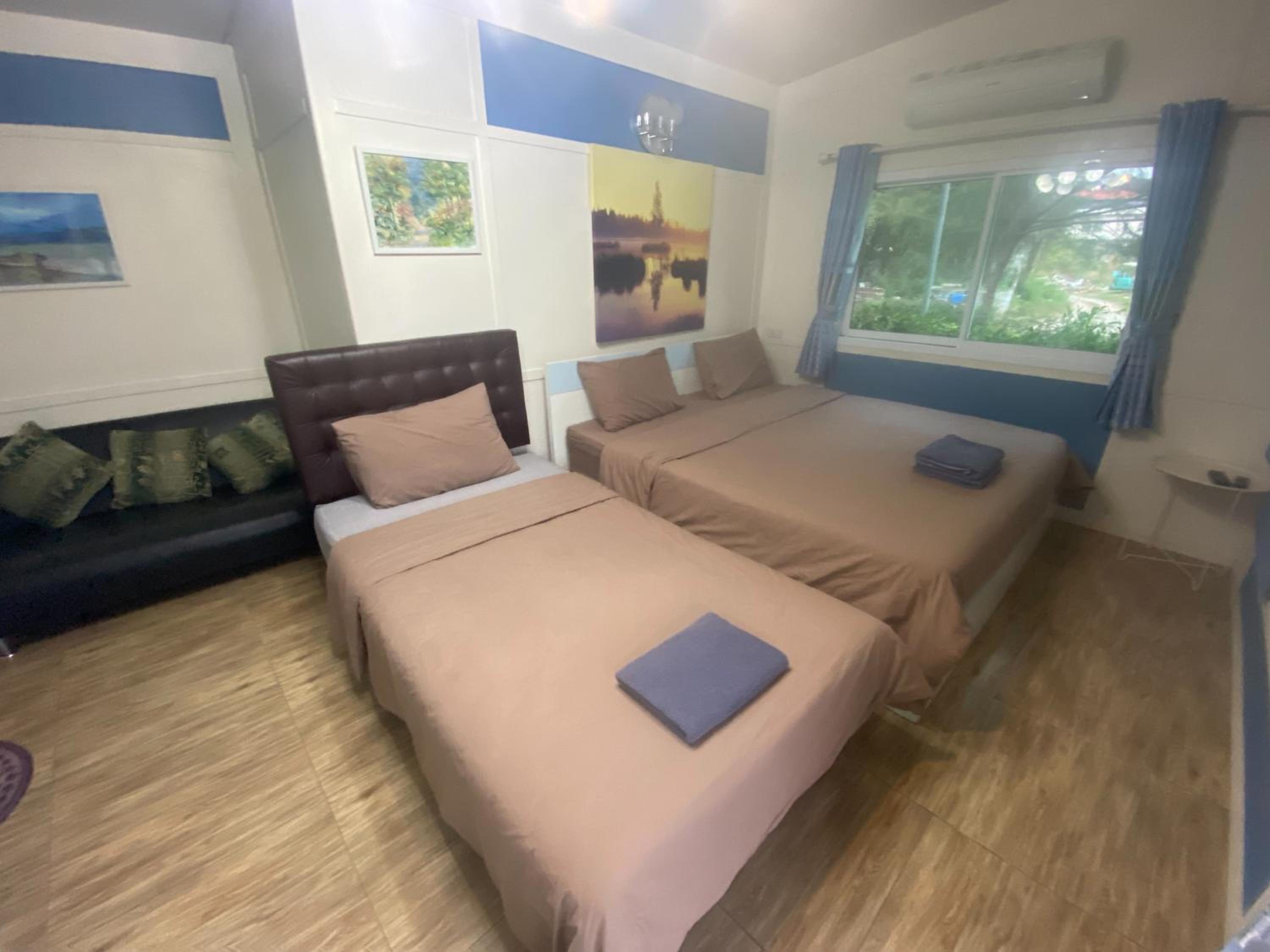Rayonghouse Resort