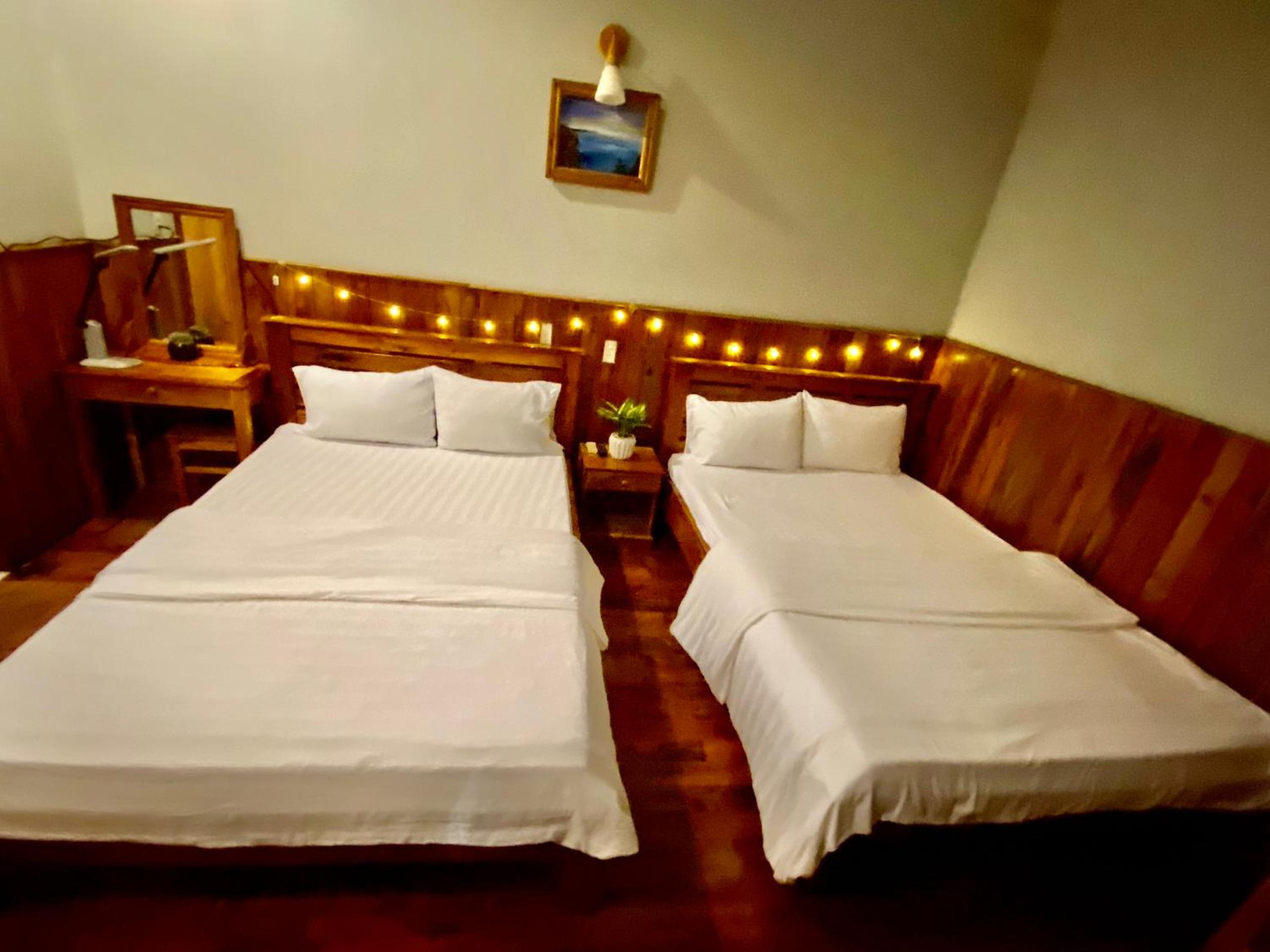 Liên Tho Hotel
