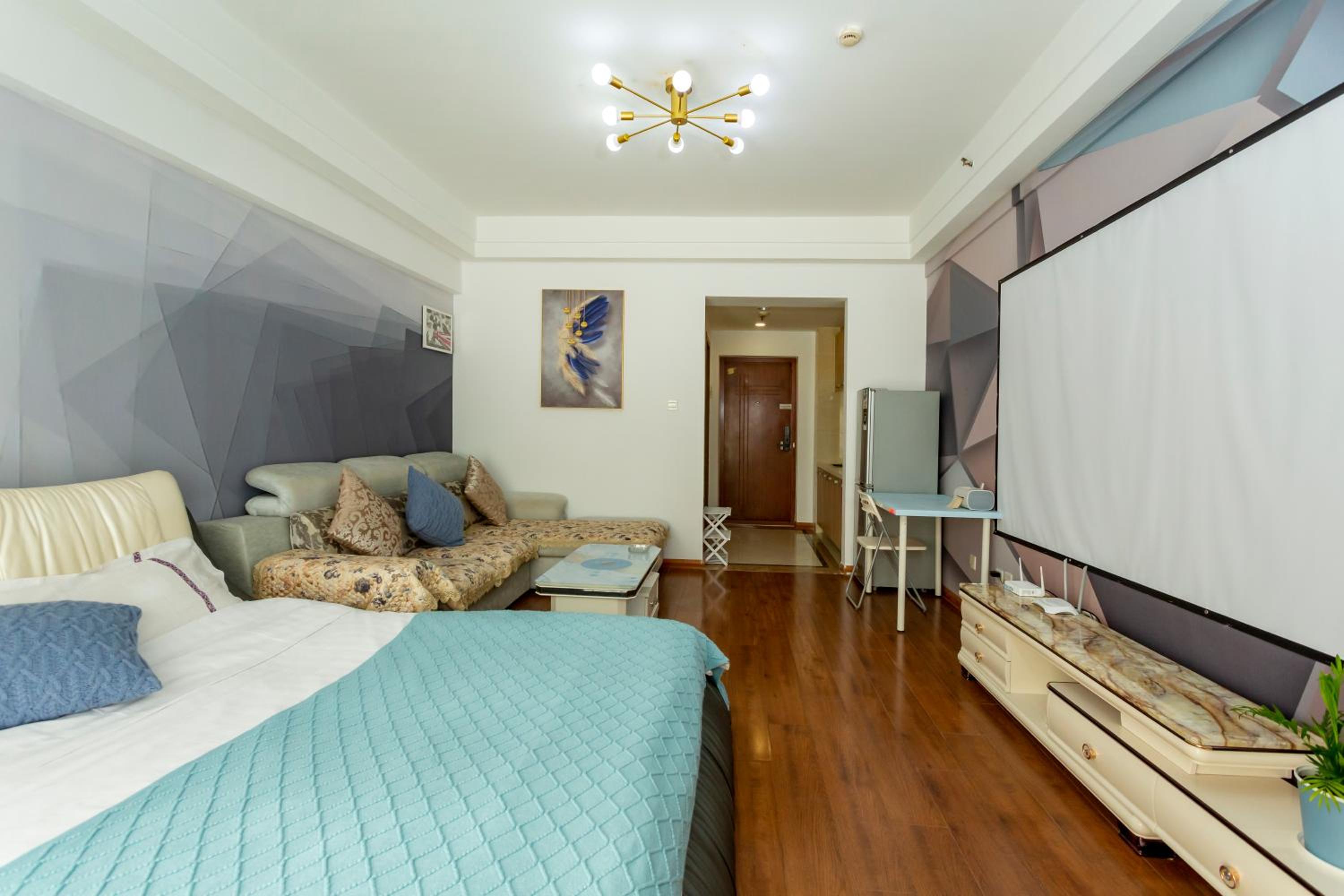 Dalian Hong Xi Yuan Apartment Wanda Plaza
