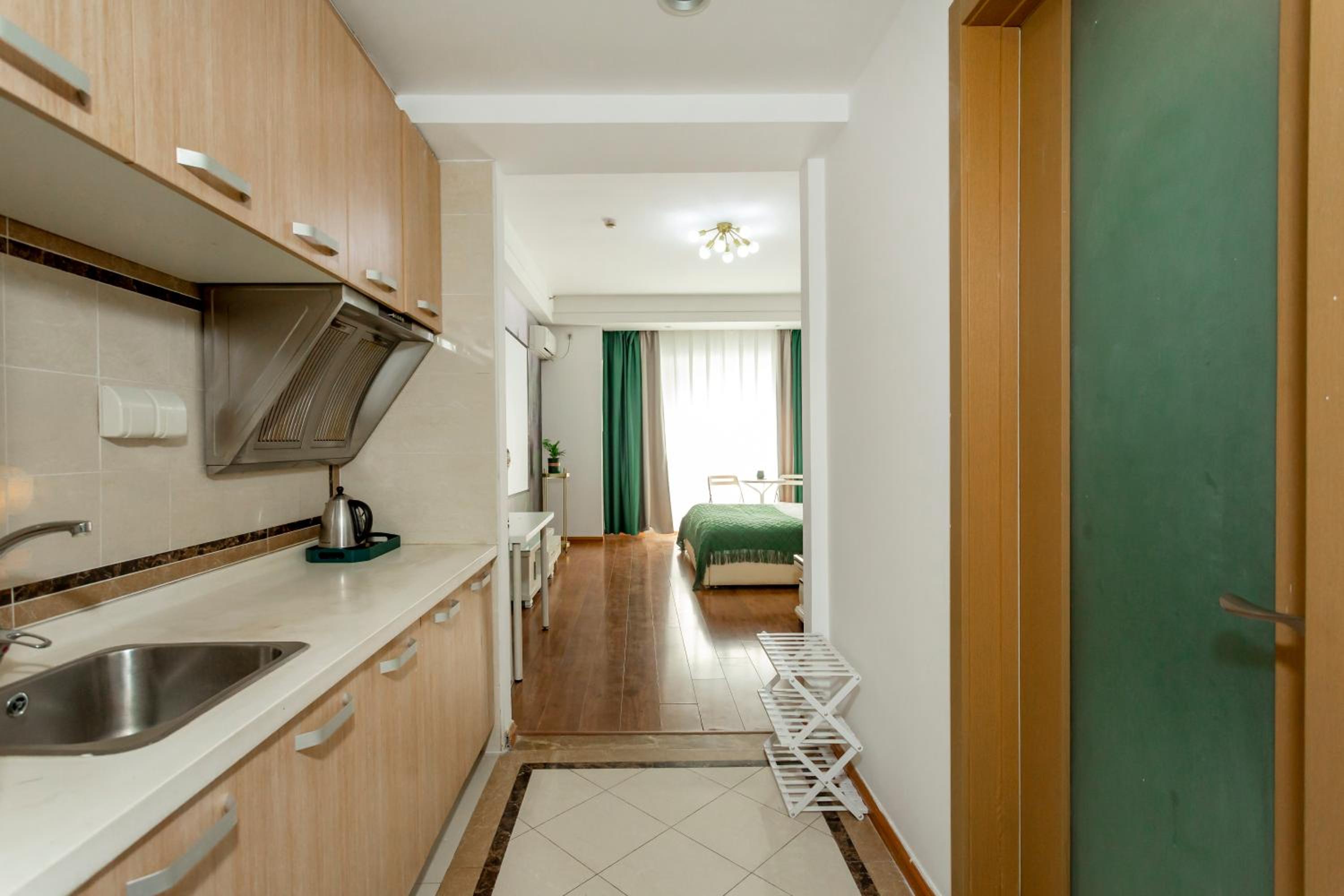 Dalian Hong Xi Yuan Apartment Wanda Plaza