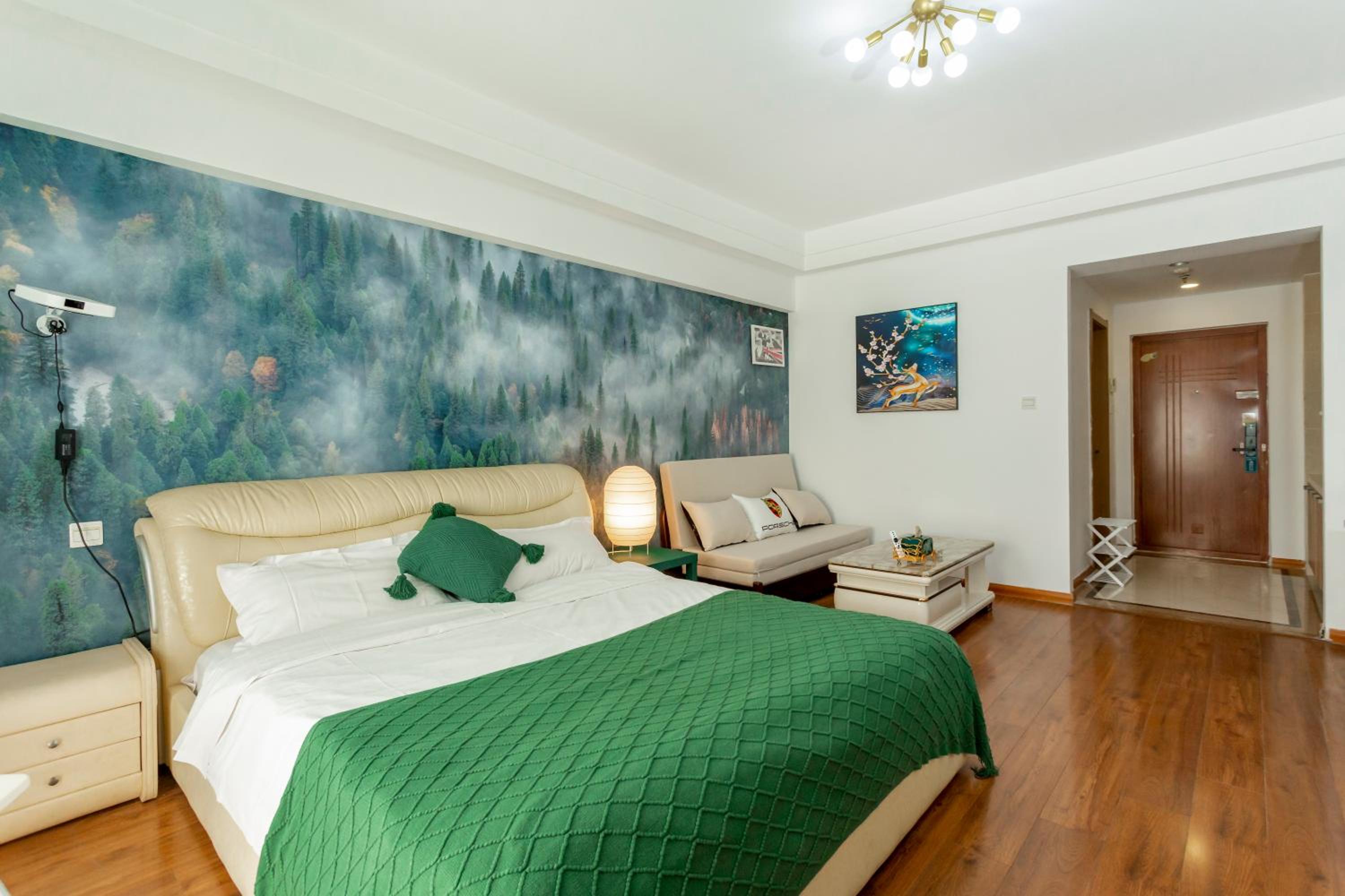 Dalian Hong Xi Yuan Apartment Wanda Plaza