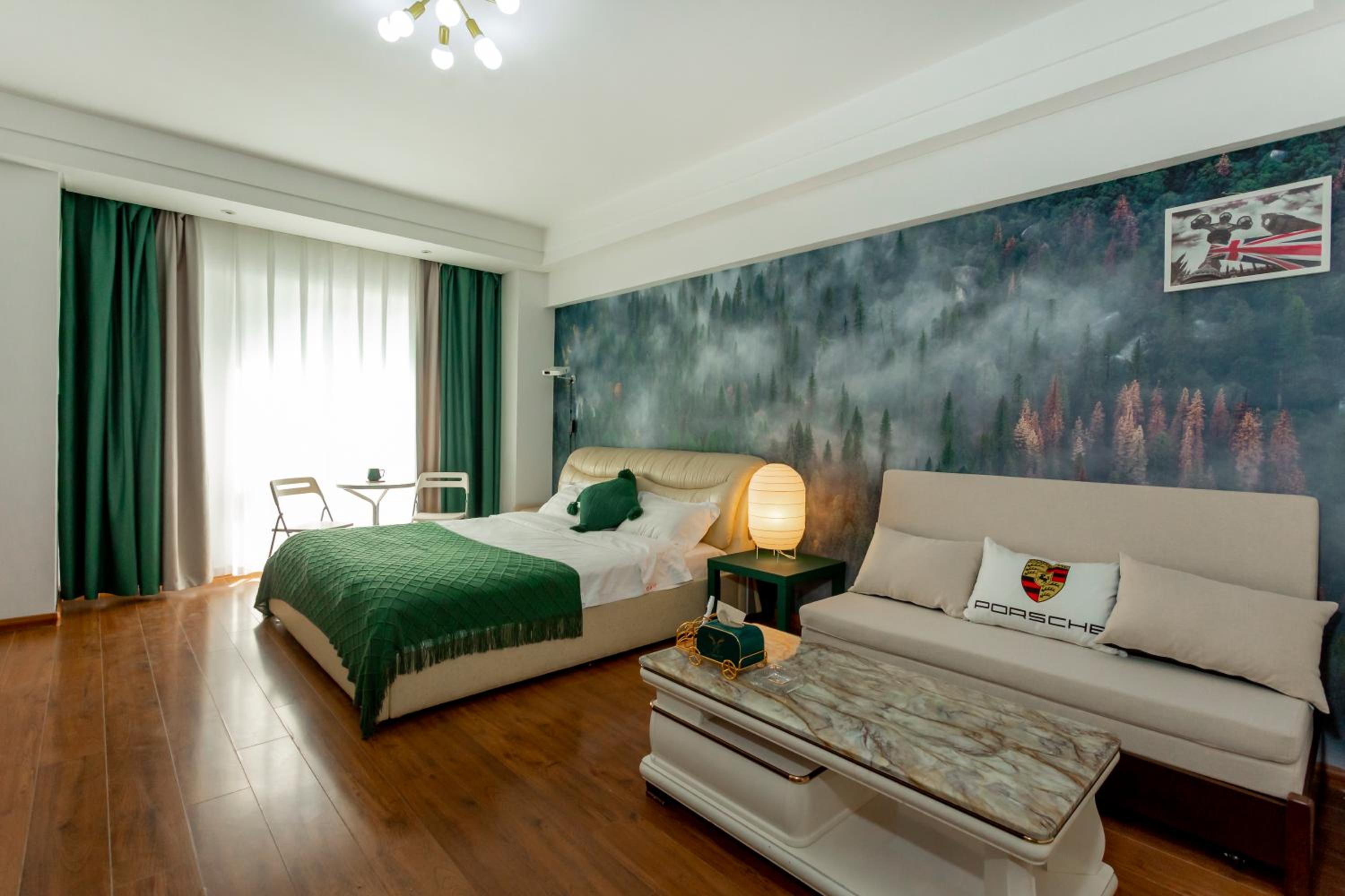 Dalian Hong Xi Yuan Apartment Wanda Plaza