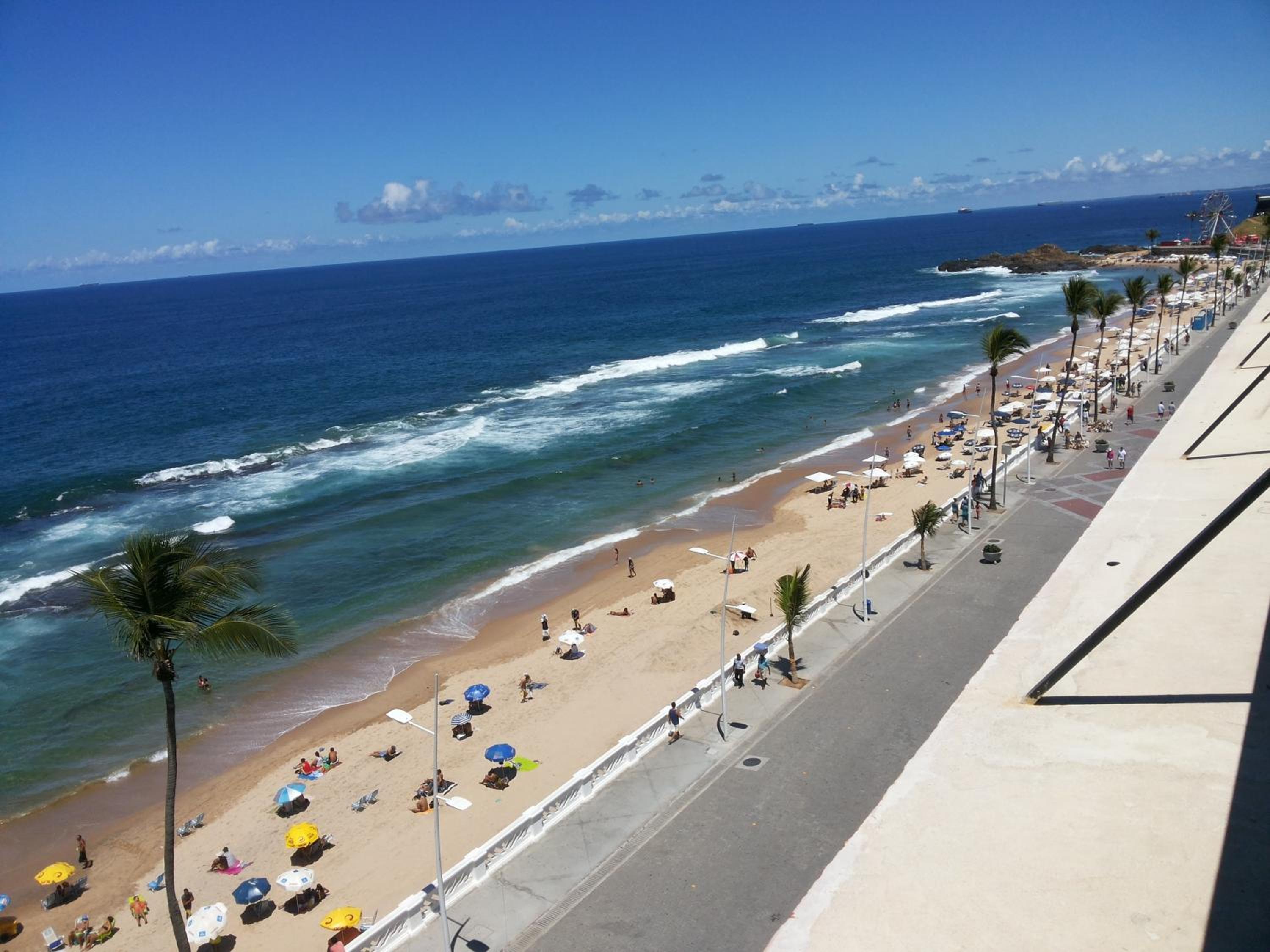 Flat na Avenida Oceanica