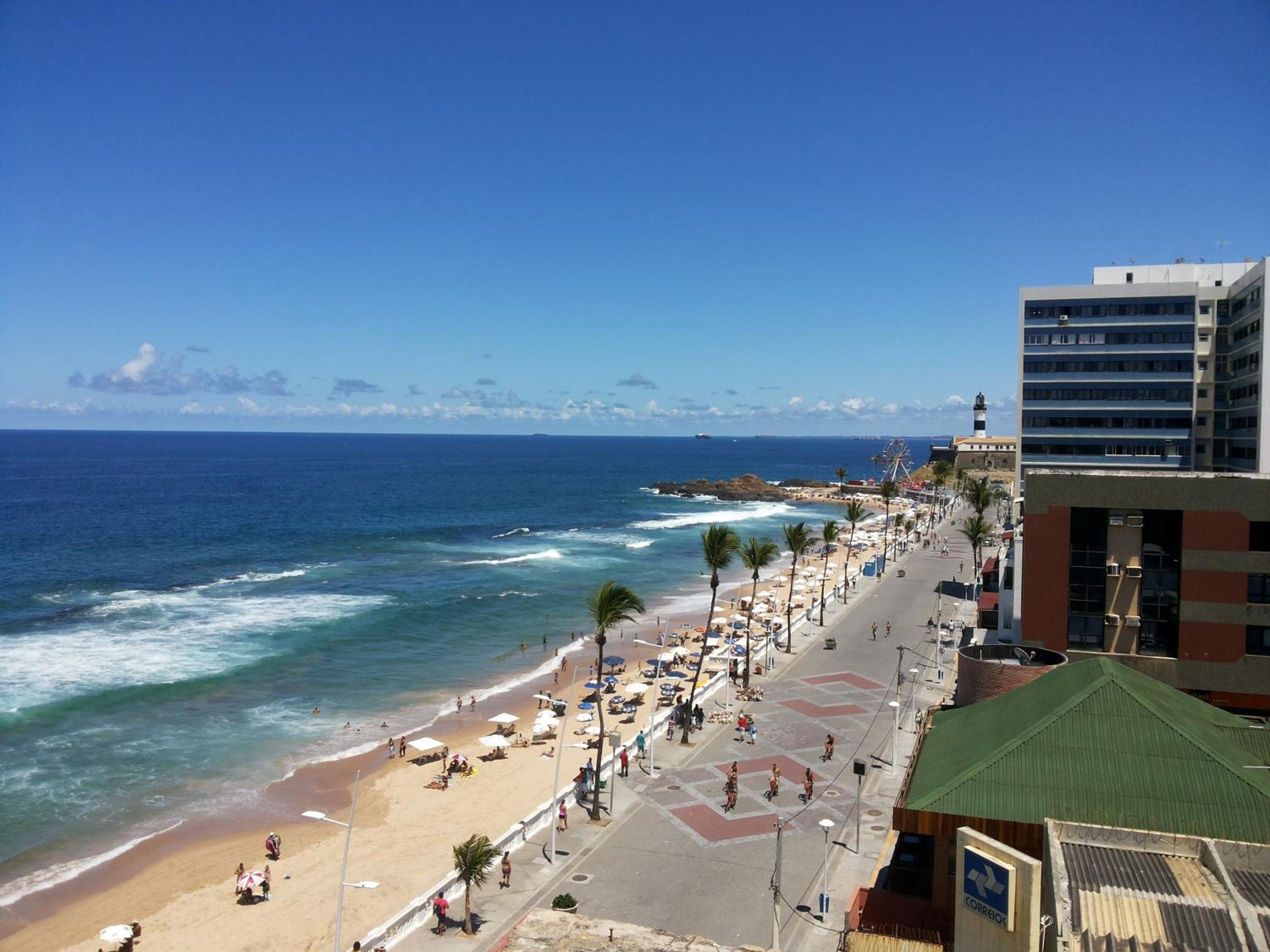 Flat na Avenida Oceanica