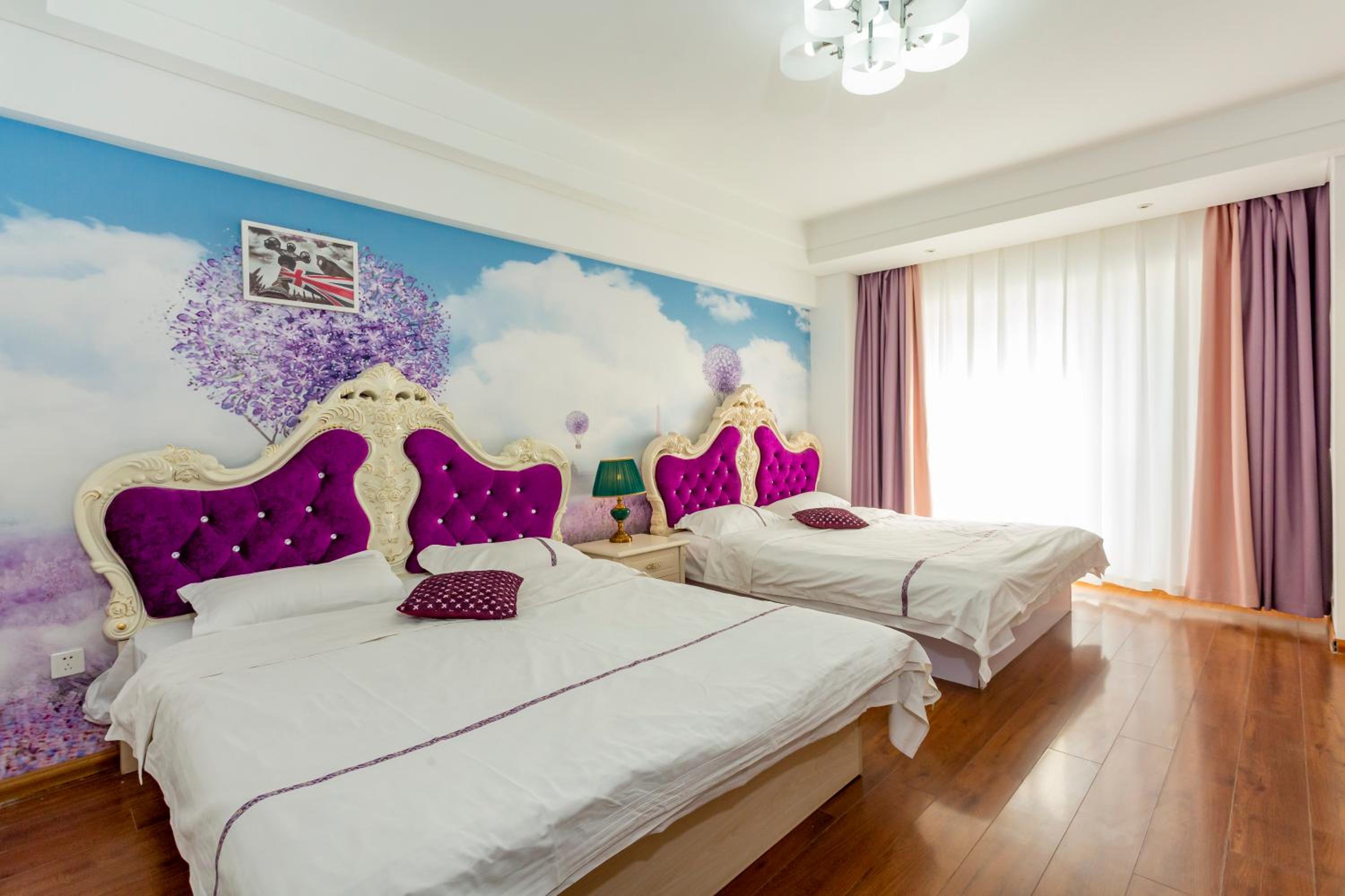 Dalian Hong Xi Yuan Apartment Wanda Plaza