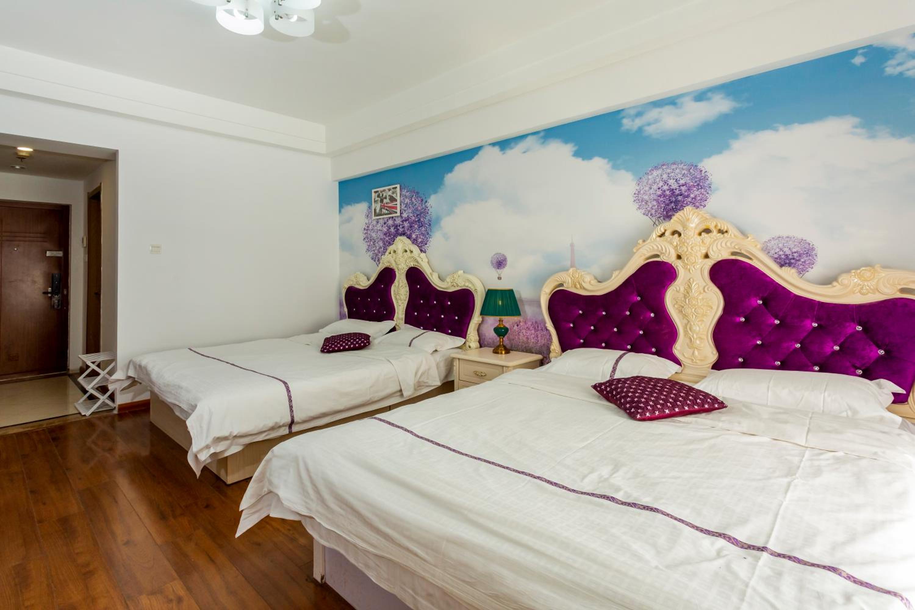 Dalian Hong Xi Yuan Apartment Wanda Plaza