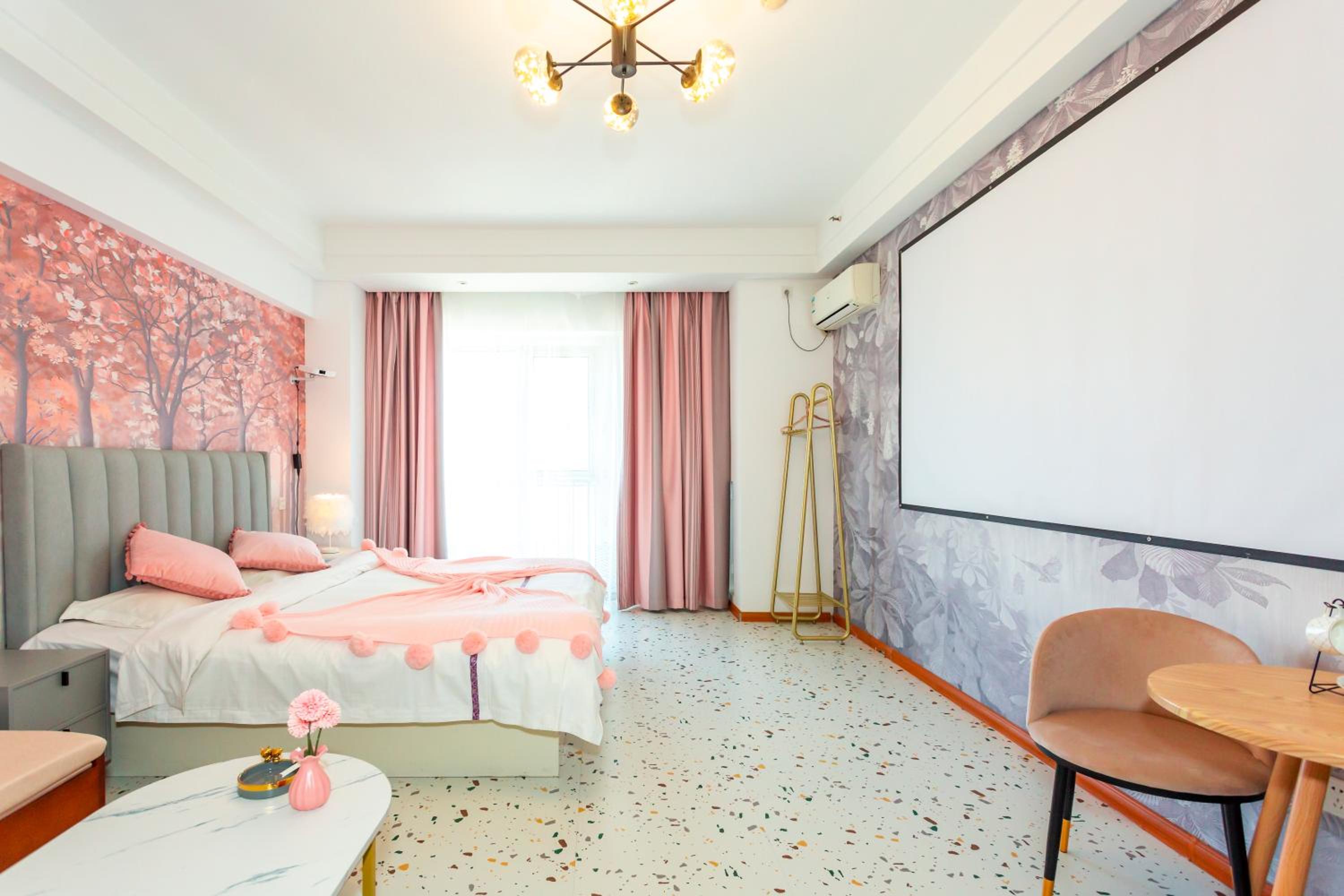 Dalian Hong Xi Yuan Apartment Wanda Plaza