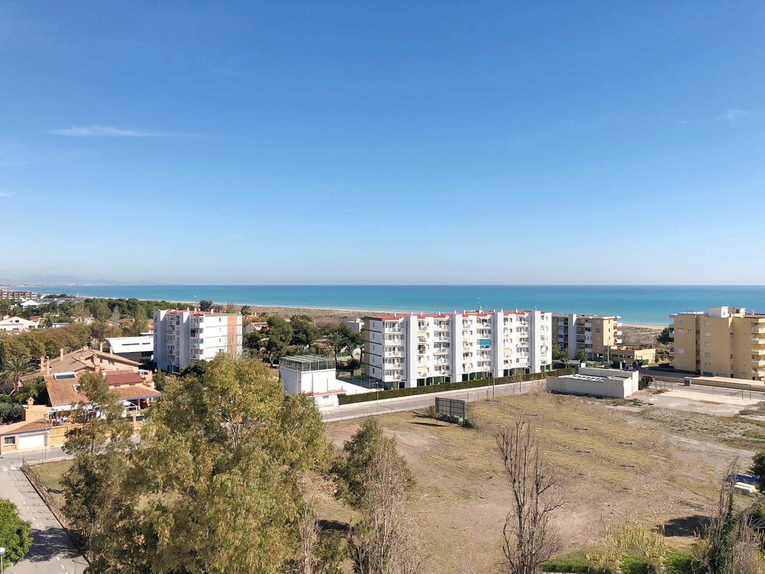 Global Properties, Moderno apartamento en Canet al Mar photo 4