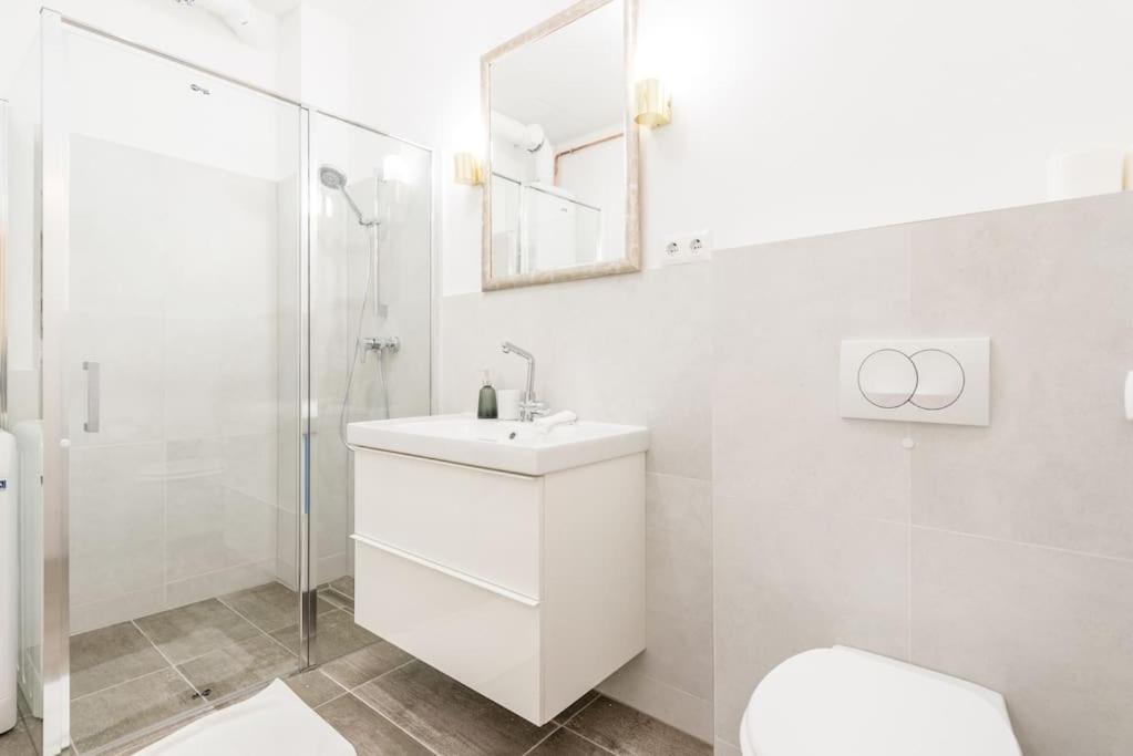 Venus Apartments - King Street I