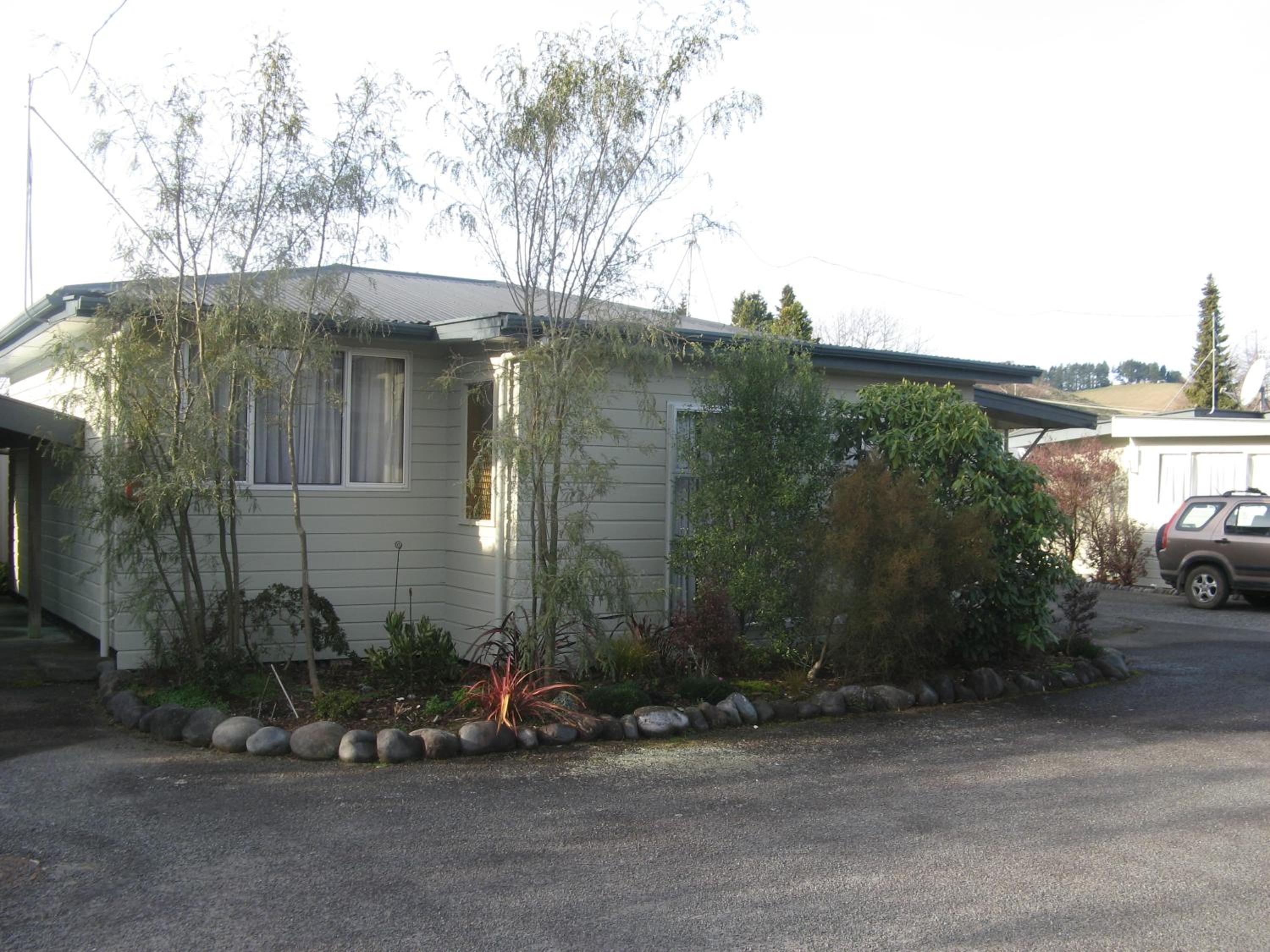 Tongariro River Motel view 5