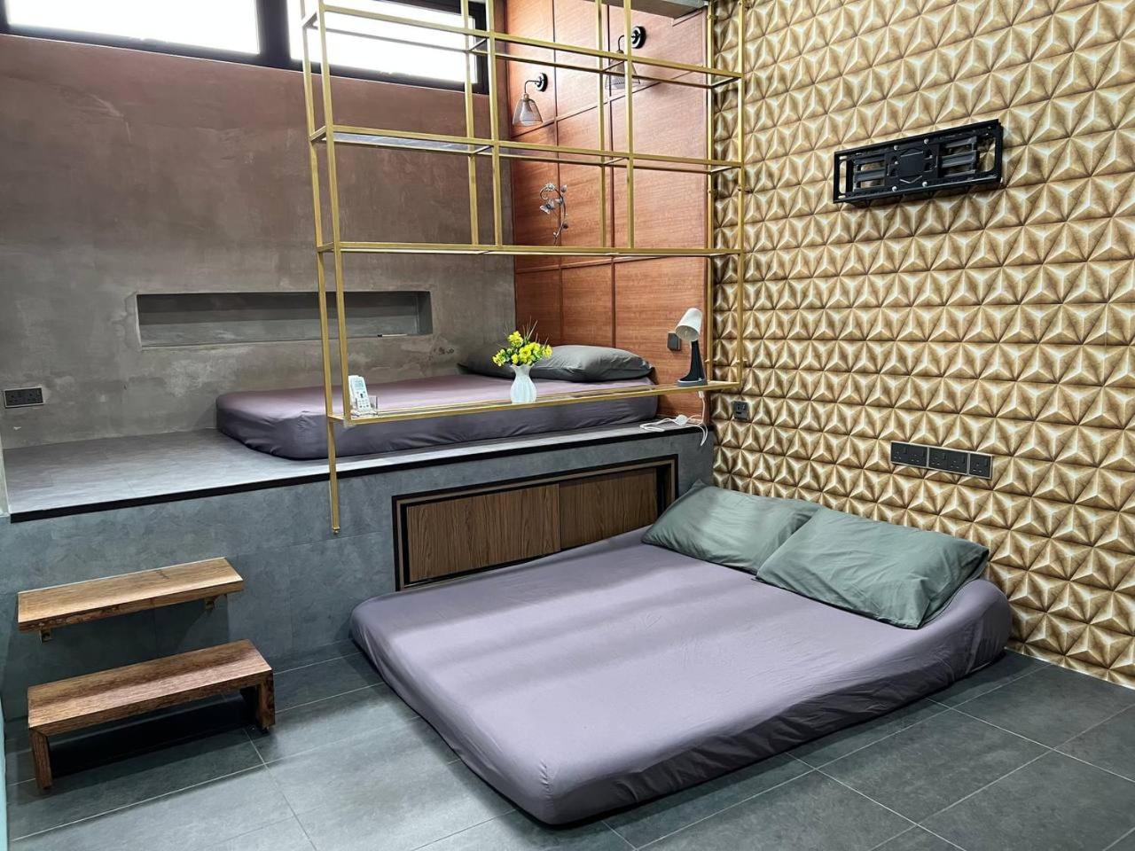 SunwayPyramid USJ Jacuzzi HomeCinema PS Game 16Pax