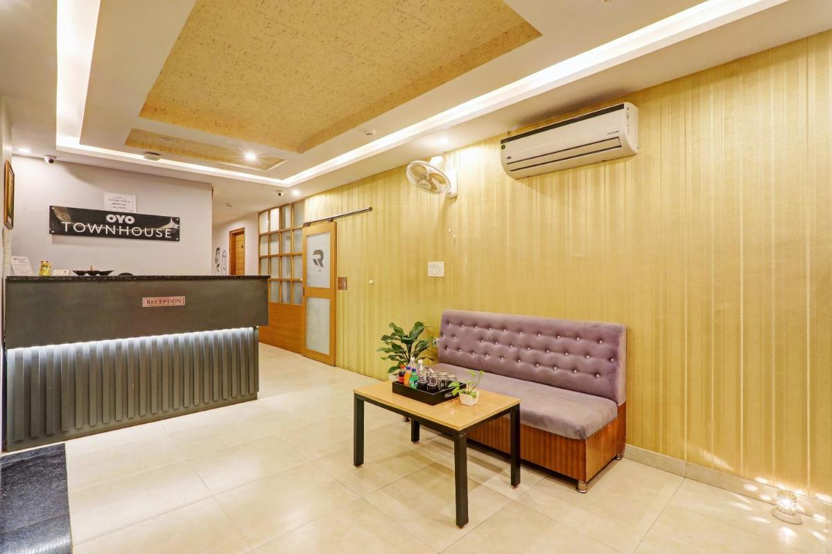 hotel reception