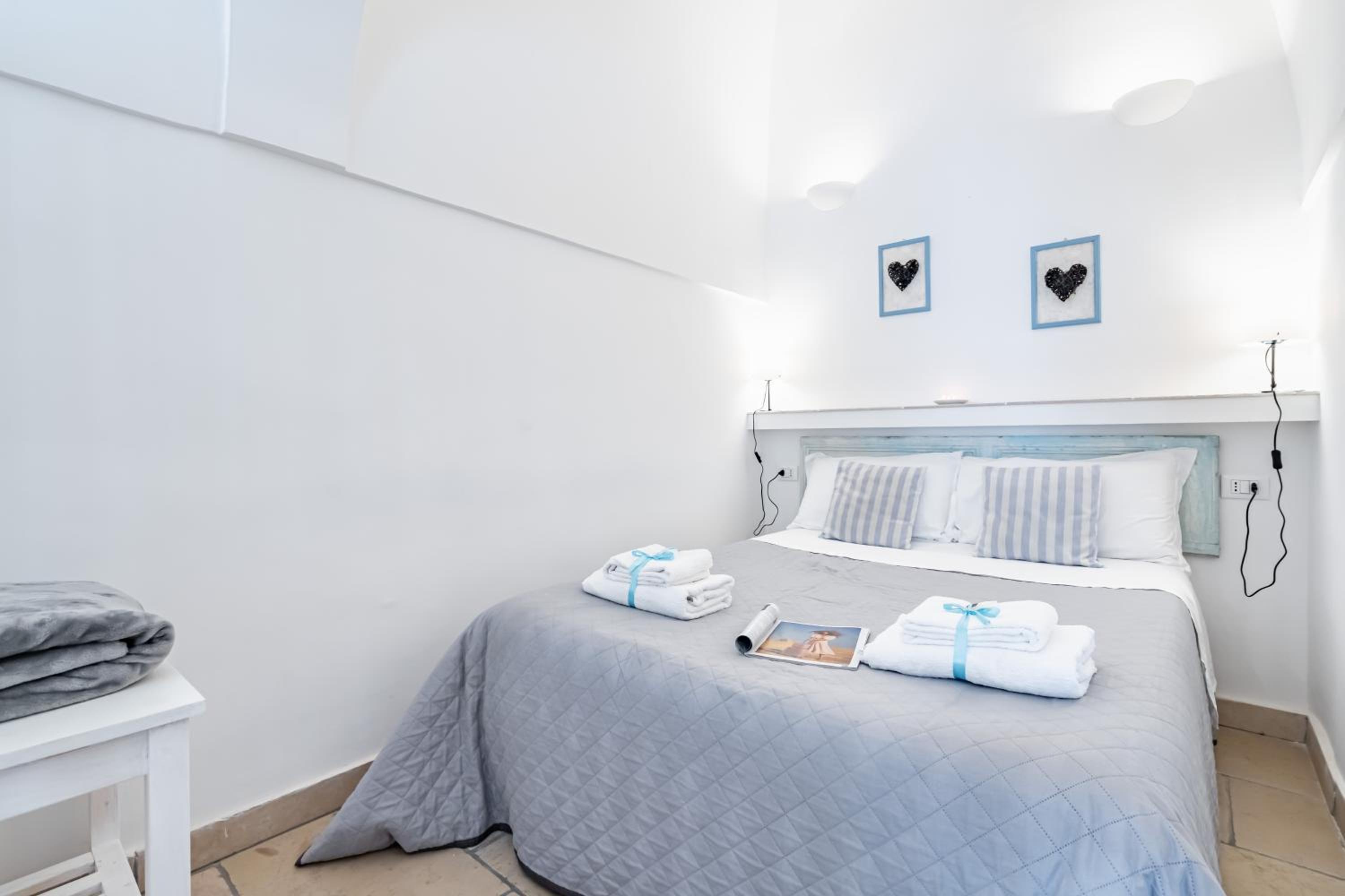 Vico di Ostuni Stone Houses in the Heart of Ostuni by Rentbeat view 5